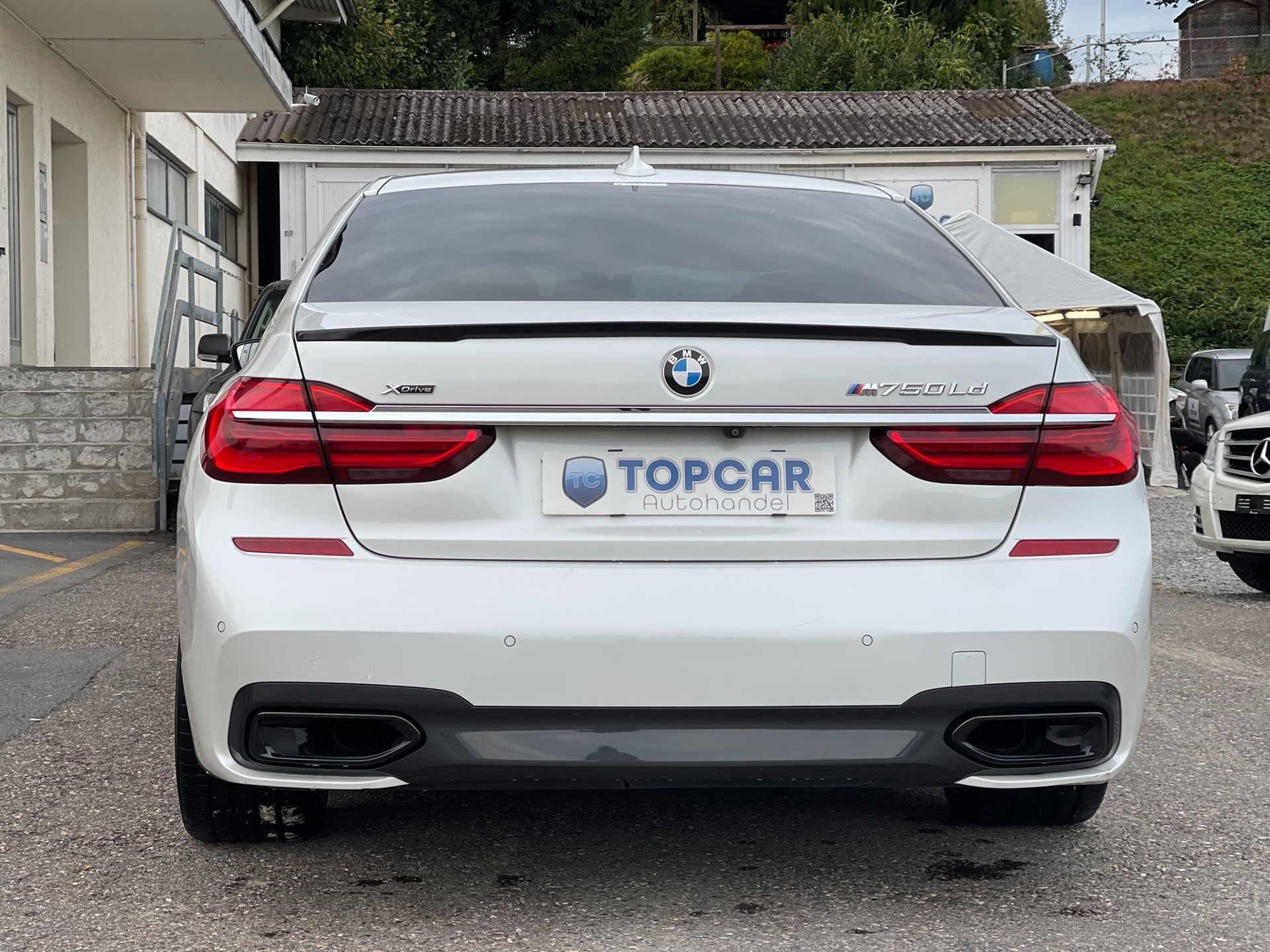 BMW 750Ld xDrive Steptronic-image-6