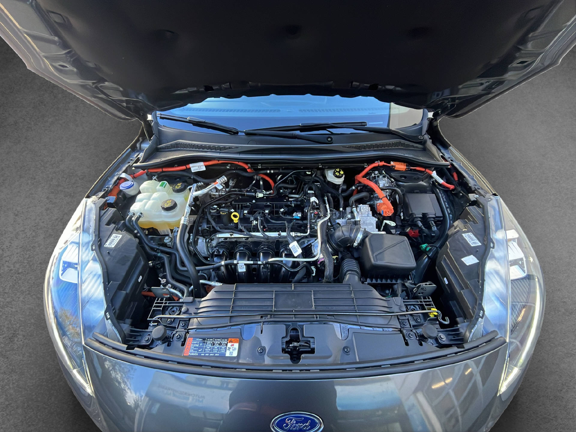 FORD Kuga 2.5 Plug-in Hybrid ST-Line X-image-21