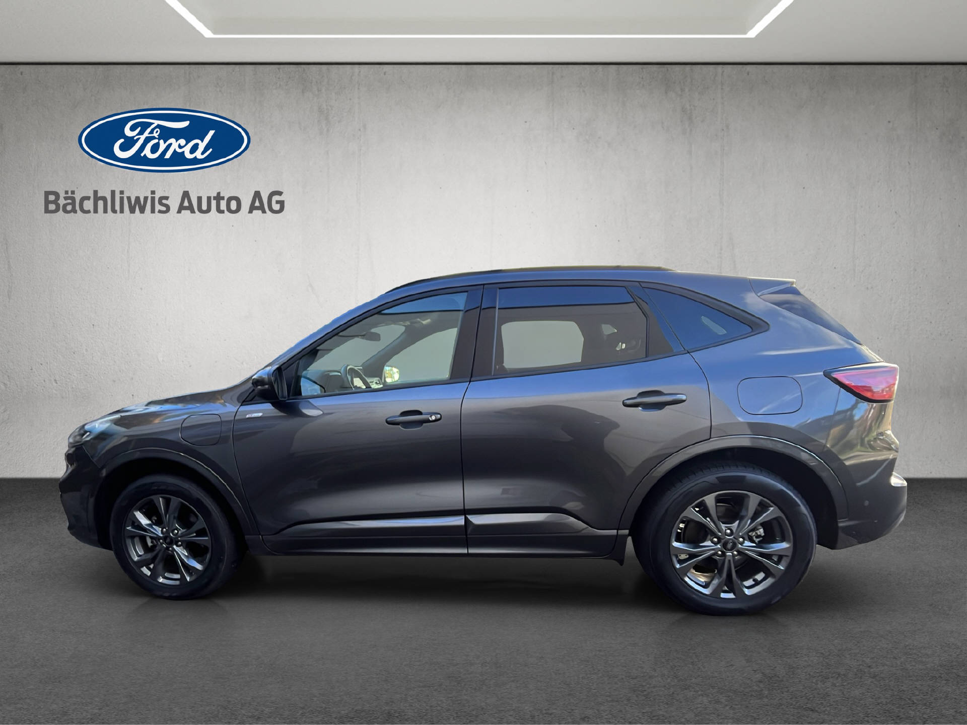 FORD Kuga 2.5 Plug-in Hybrid ST-Line X-image-1