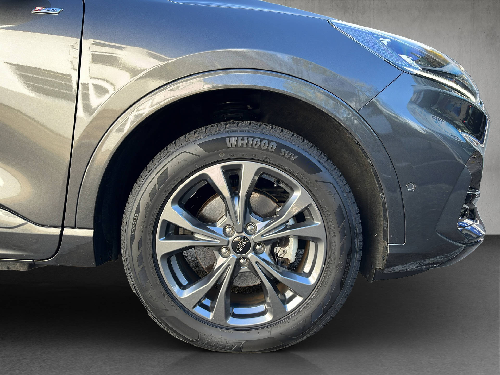 FORD Kuga 2.5 Plug-in Hybrid ST-Line X-image-28