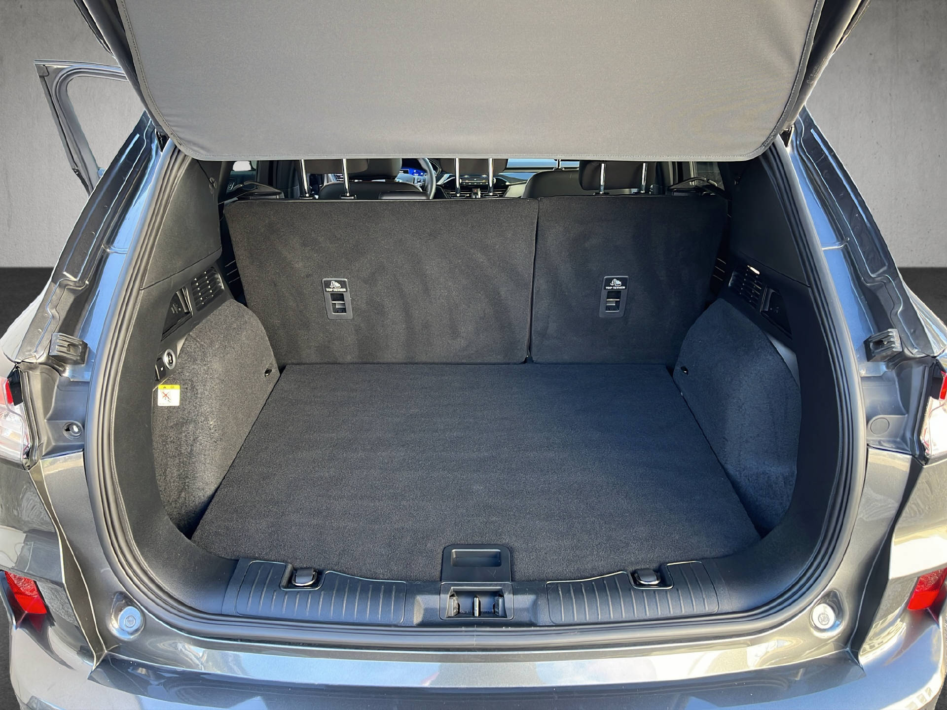 FORD Kuga 2.5 Plug-in Hybrid ST-Line X-image-20