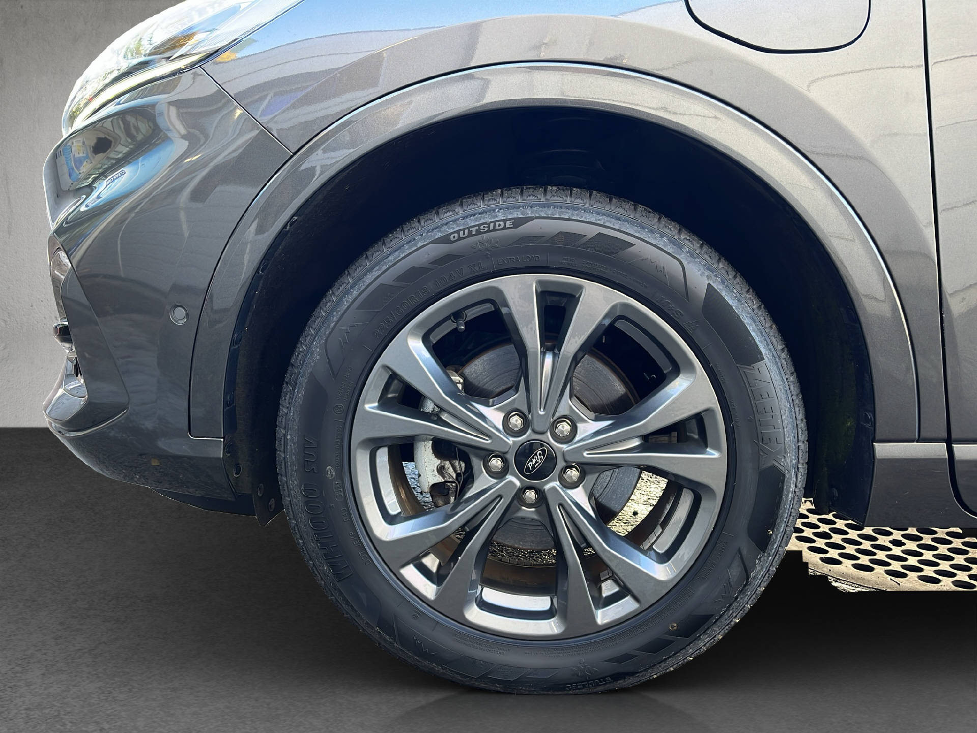FORD Kuga 2.5 Plug-in Hybrid ST-Line X-image-22