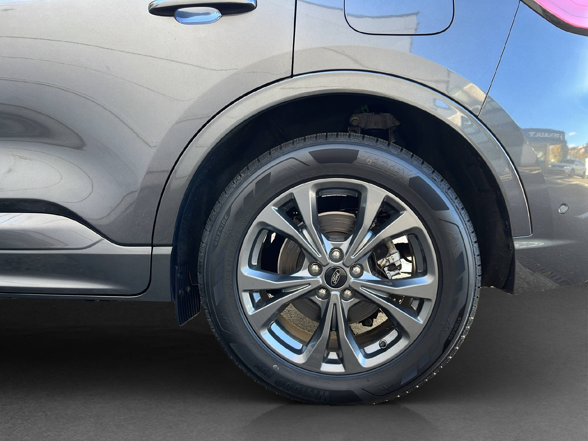 FORD Kuga 2.5 Plug-in Hybrid ST-Line X-image-29
