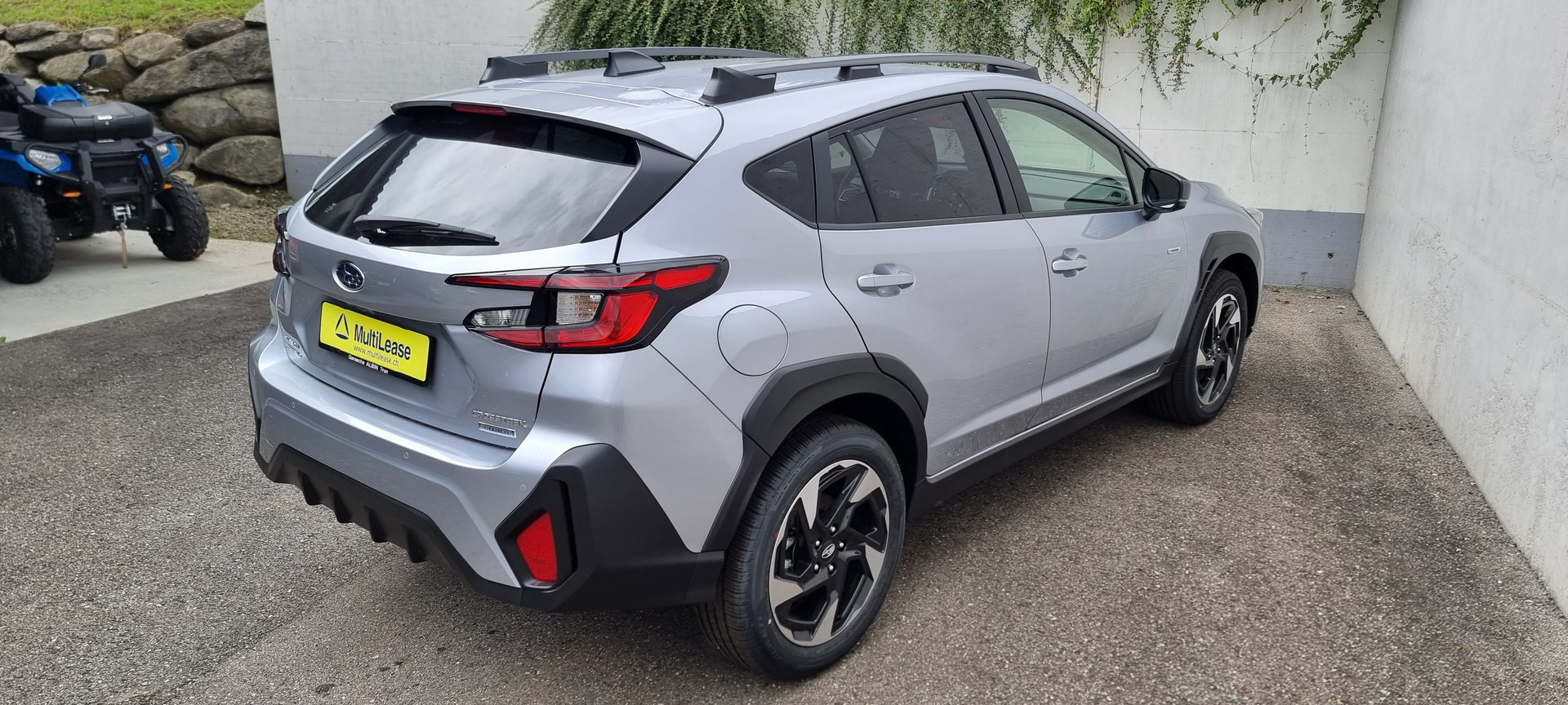 SUBARU Crosstrek 2.0 e Swiss Plus-image-5
