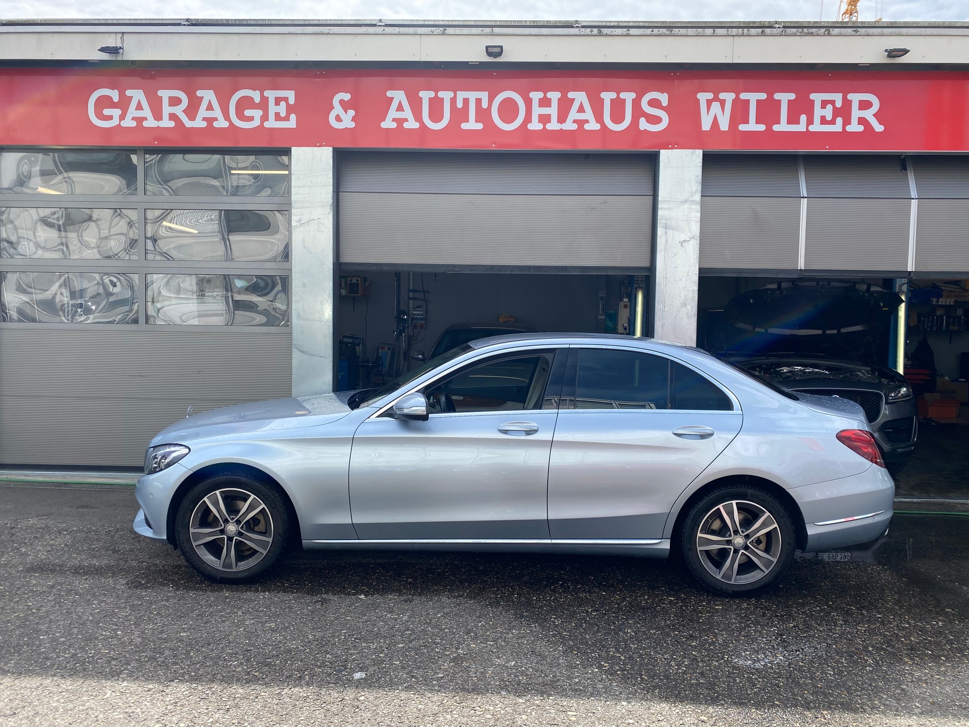 MERCEDES-BENZ C 180 Avantgarde 7G-Tronic-image-7