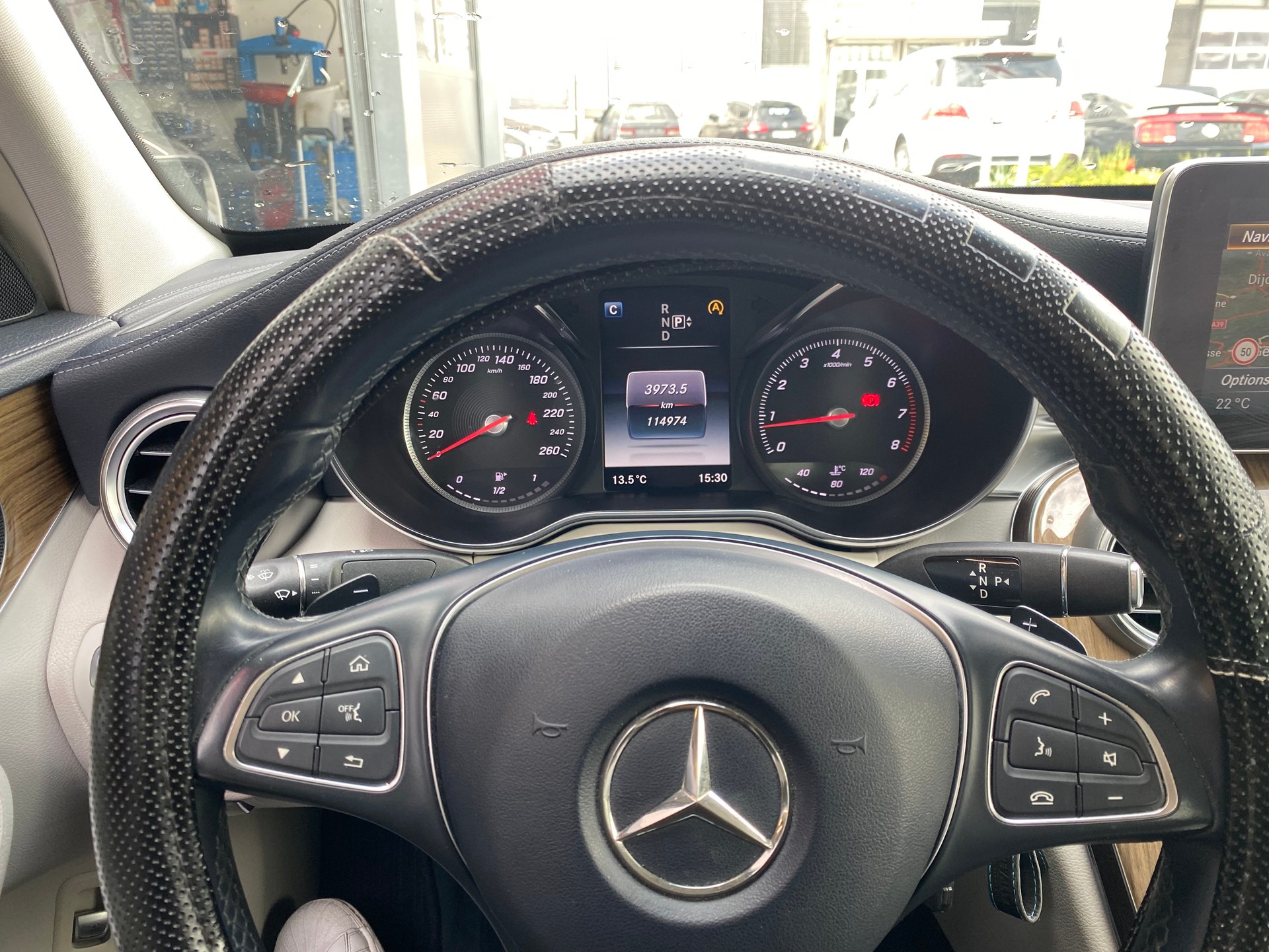 MERCEDES-BENZ C 180 Avantgarde 7G-Tronic-image-13