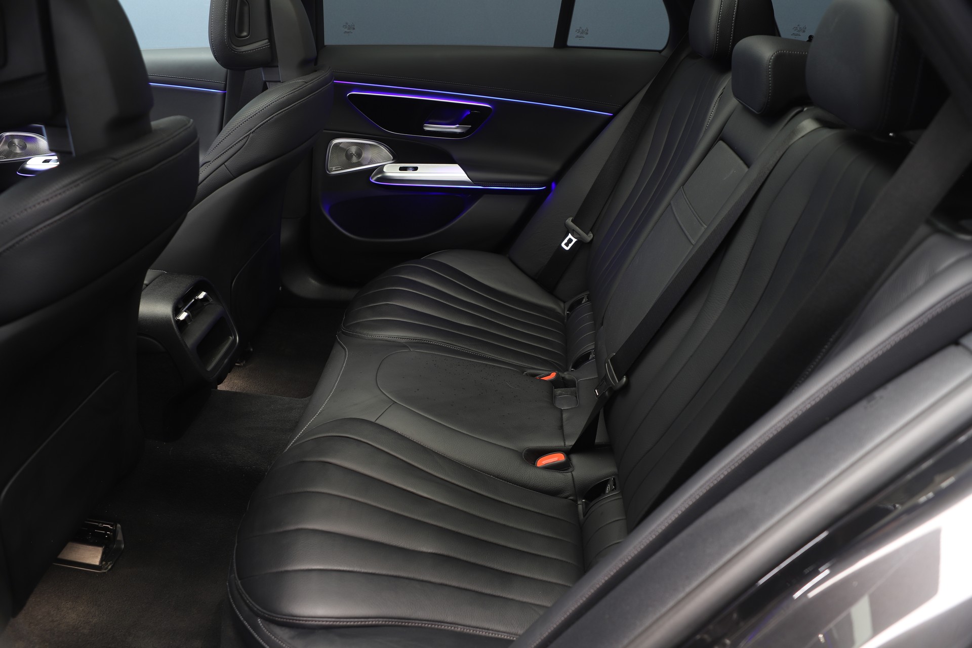 MERCEDES-BENZ E 220 d T 4Matic 9G-Tronic-image-9