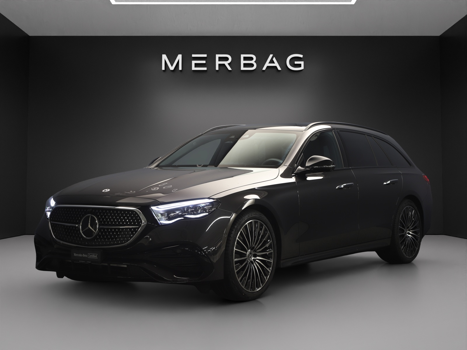 MERCEDES-BENZ E 220 d T 4Matic 9G-Tronic-image-0