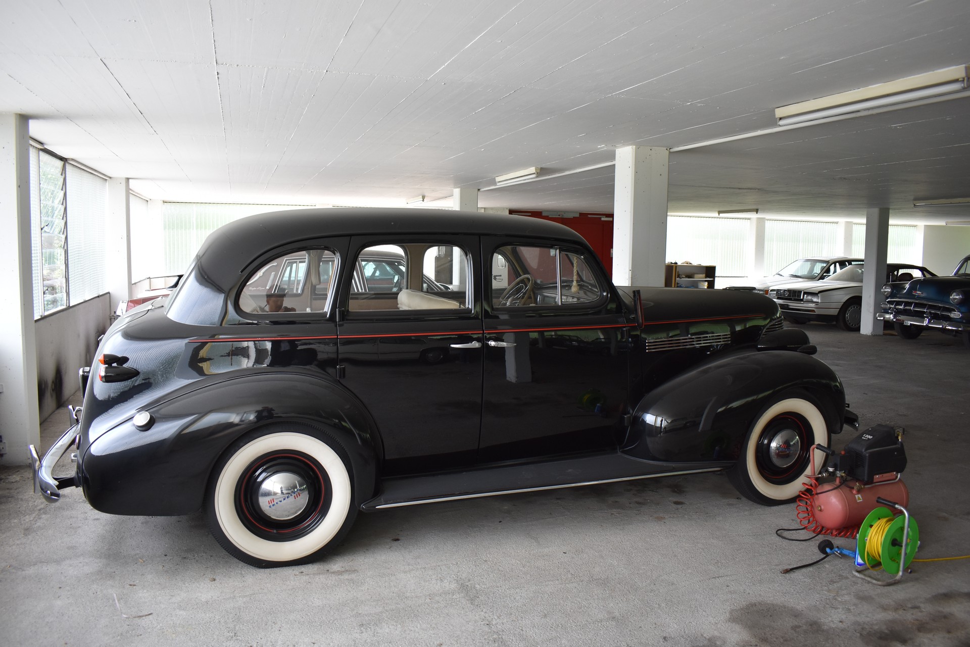CHEVROLET Master Deluxe-image-2