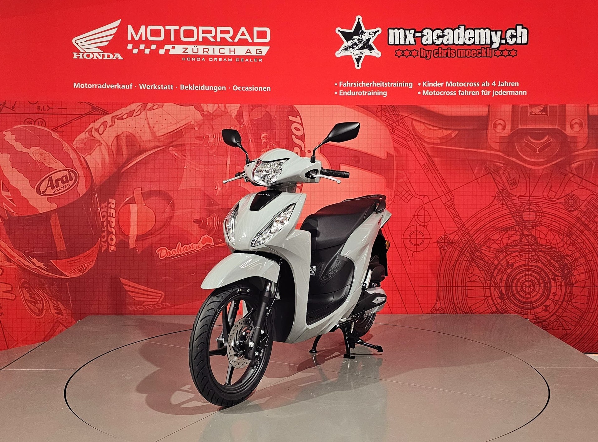 HONDA NSC Vision 110 **Neufahrzeug**-showroom-element-3