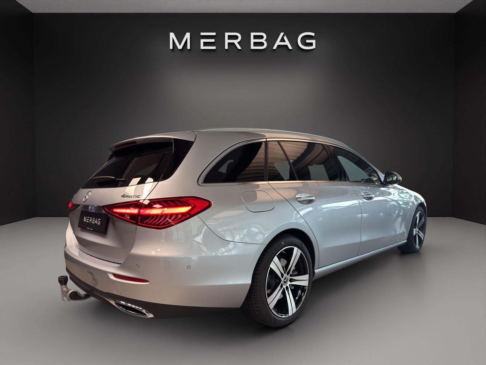 MERCEDES-BENZ C 220 d T 4 M Swiss Star-image-5