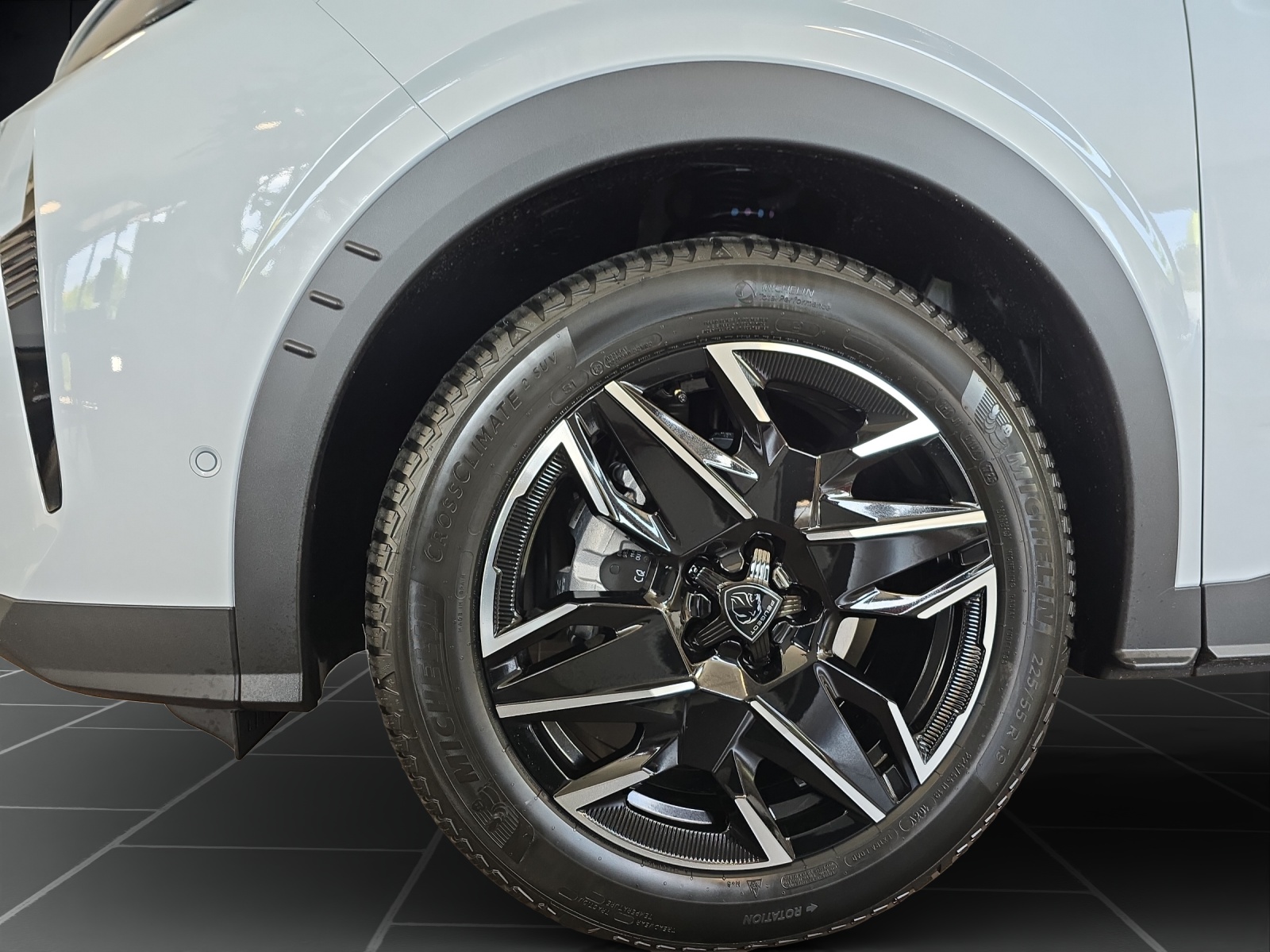 PEUGEOT 3008 NEW 145 e-DCS Allure P-image-9
