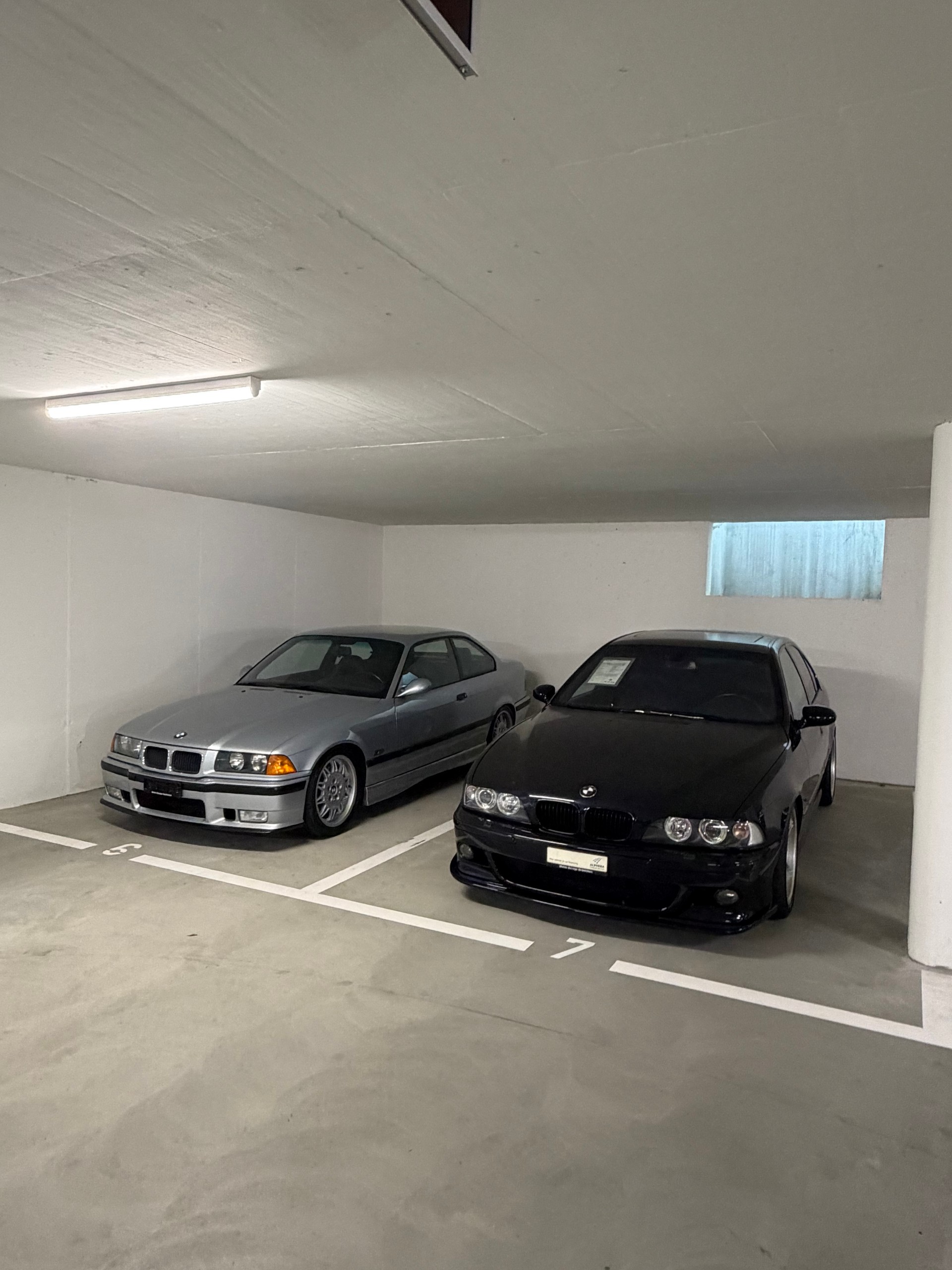BMW M5-image-15