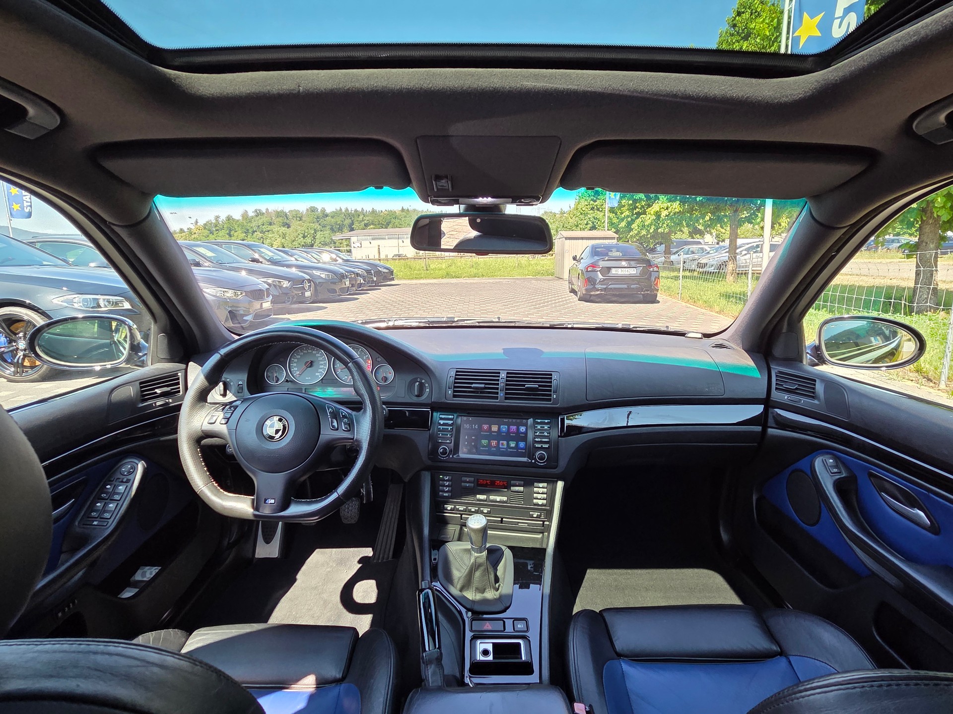 BMW M5-image-8