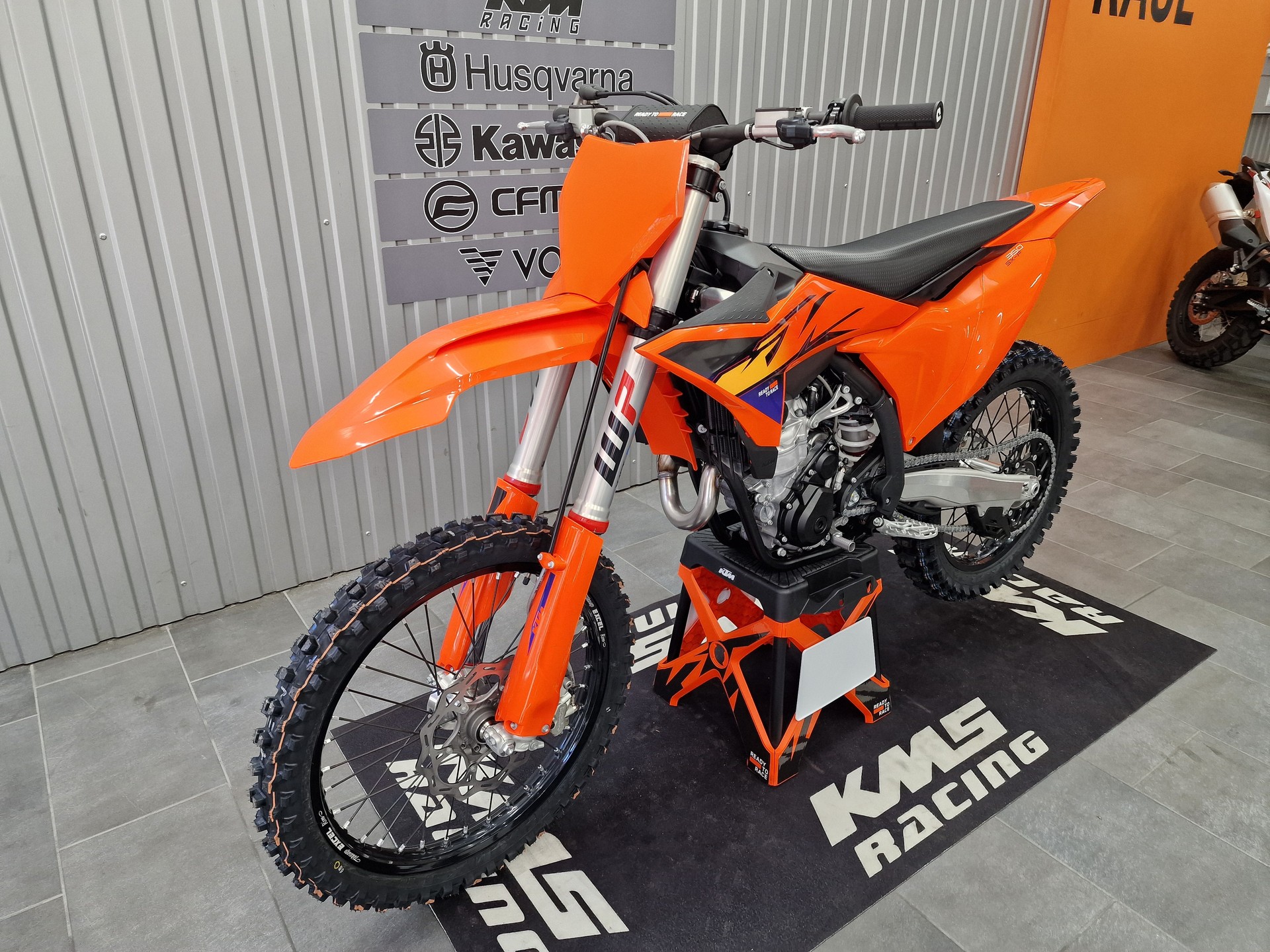 KTM 350 SX-F-showroom-element-2
