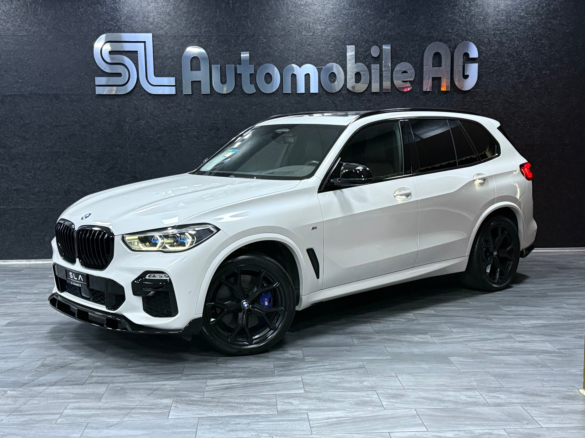 BMW X5 xDrive 48V 40d M Sport Steptronic / Panorama / Sitzbüftung / Vollausstattung
