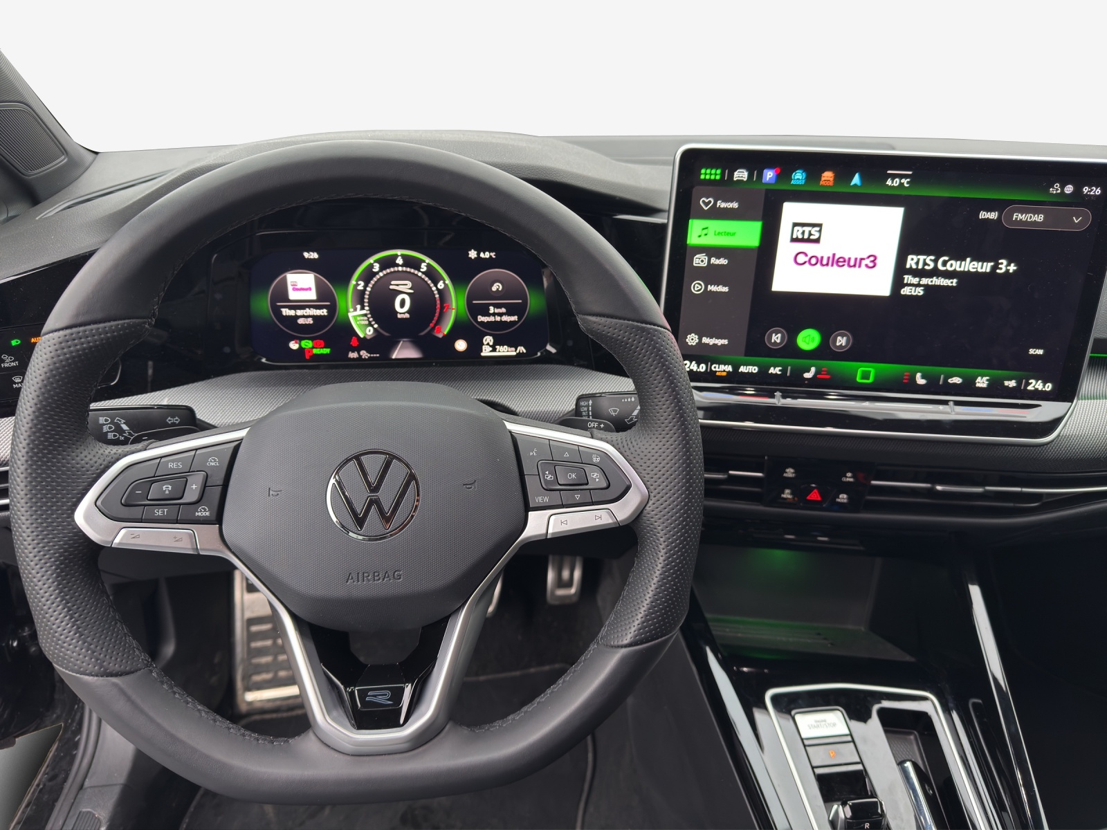 VW Golf Variant 1.5 eTSI mHEV R-Line DSG-image-9