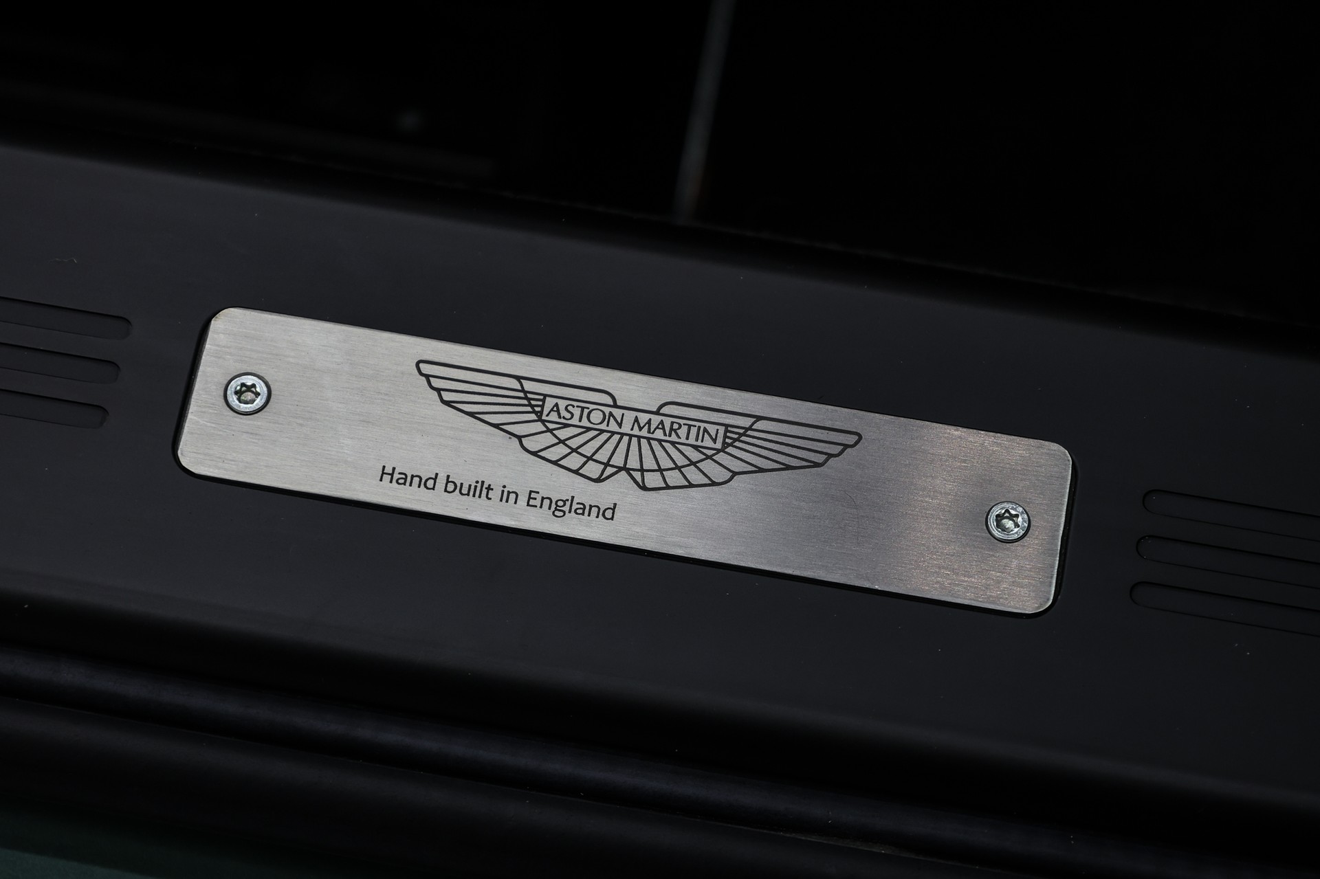 ASTON MARTIN V8 Vantage Roadster 4.7 S Sportshift-image-27