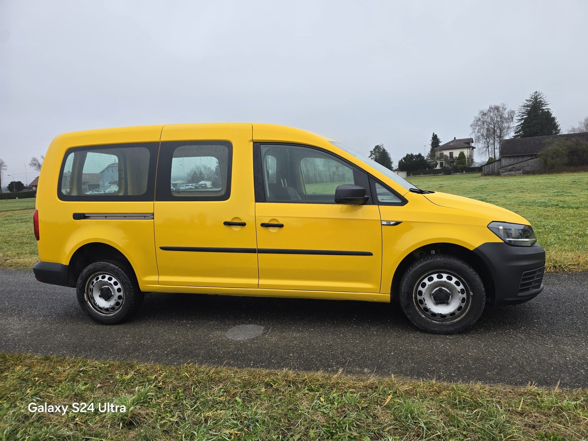VW Caddy Maxi 2.0TDI 4Mot. BlueMotion Technology DSG-image-11