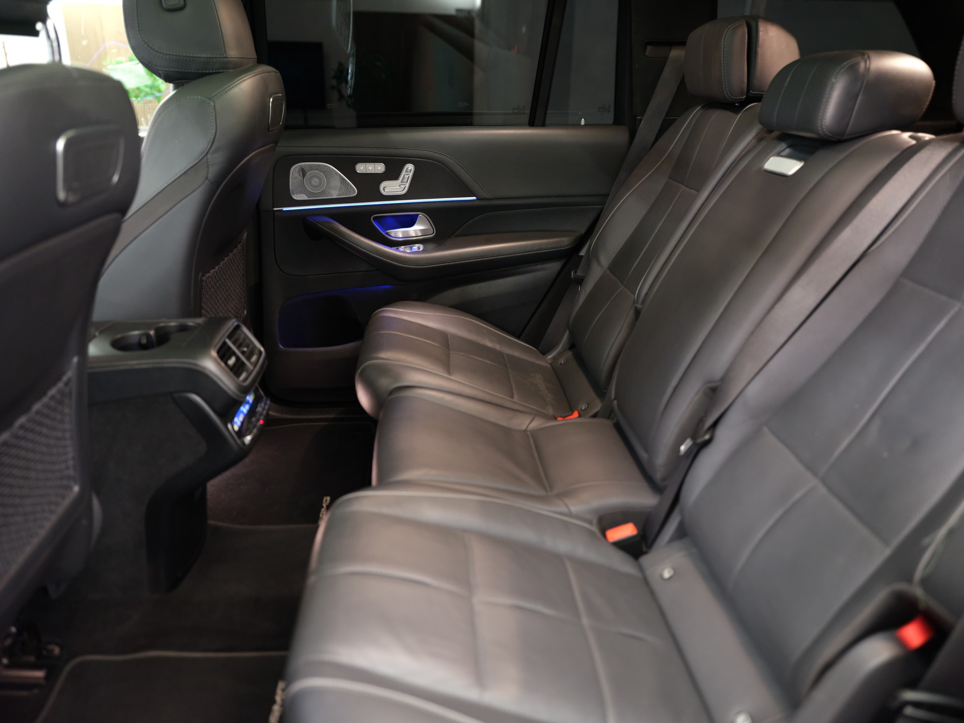 MERCEDES-BENZ GLS 580 4Matic 9G-Tronic-image-25