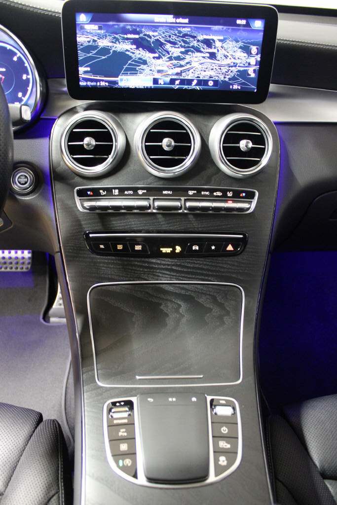 MERCEDES-BENZ GLC 400 d 4Matic AMG Line Coupé-image-10