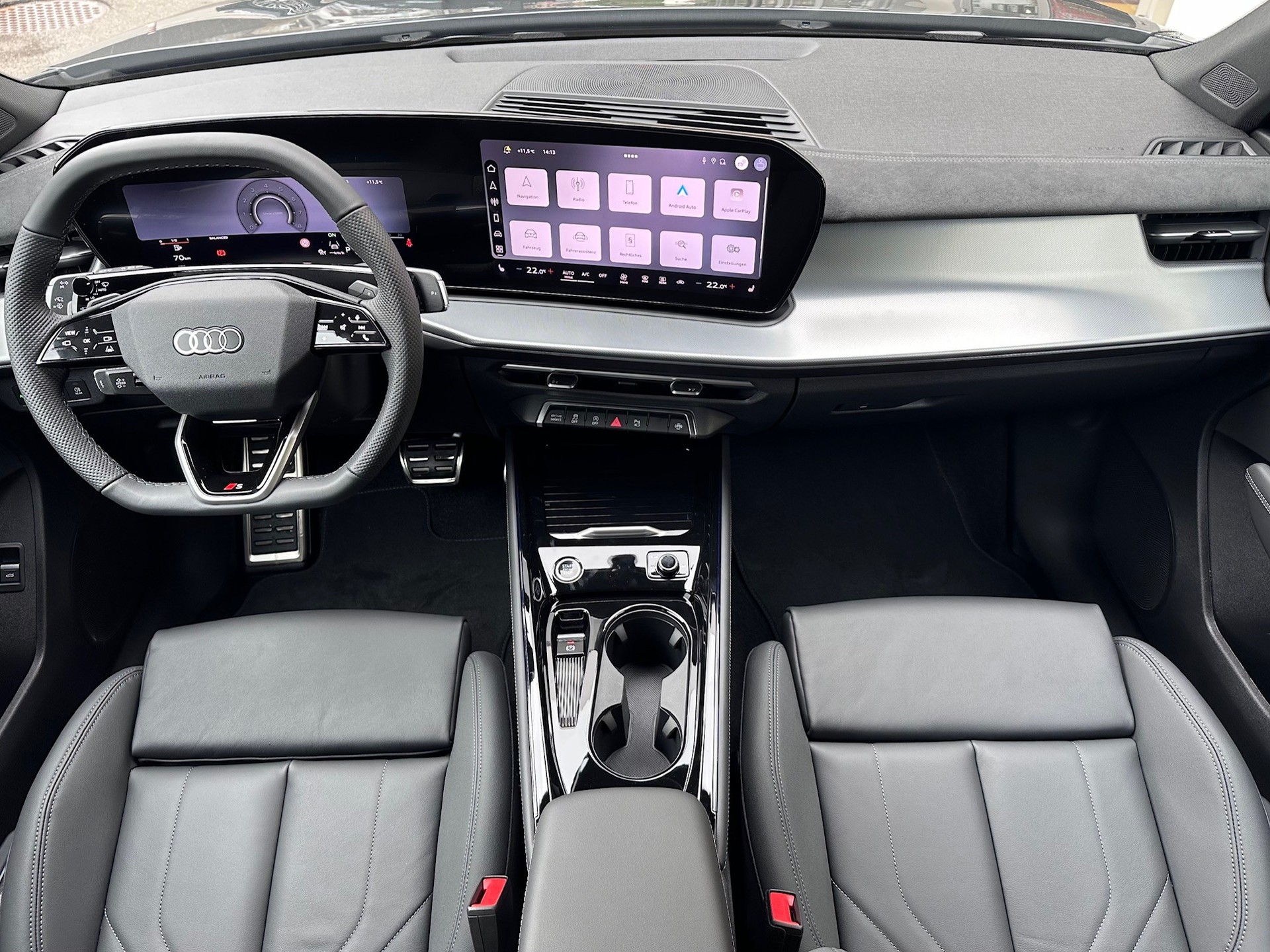 AUDI Q3 Sportback 110 kW TFSI S tronic-image-8