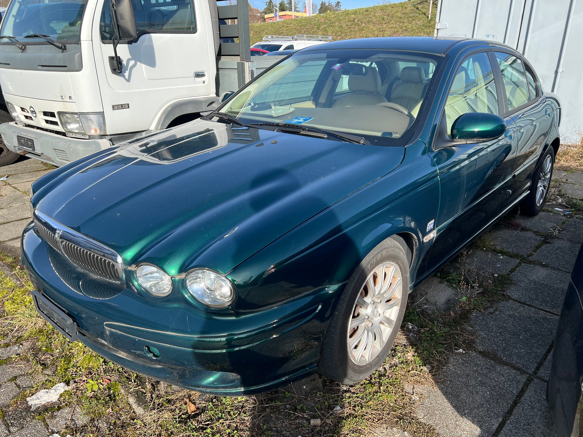 JAGUAR X-Type 2.2D Sovereign-image-1