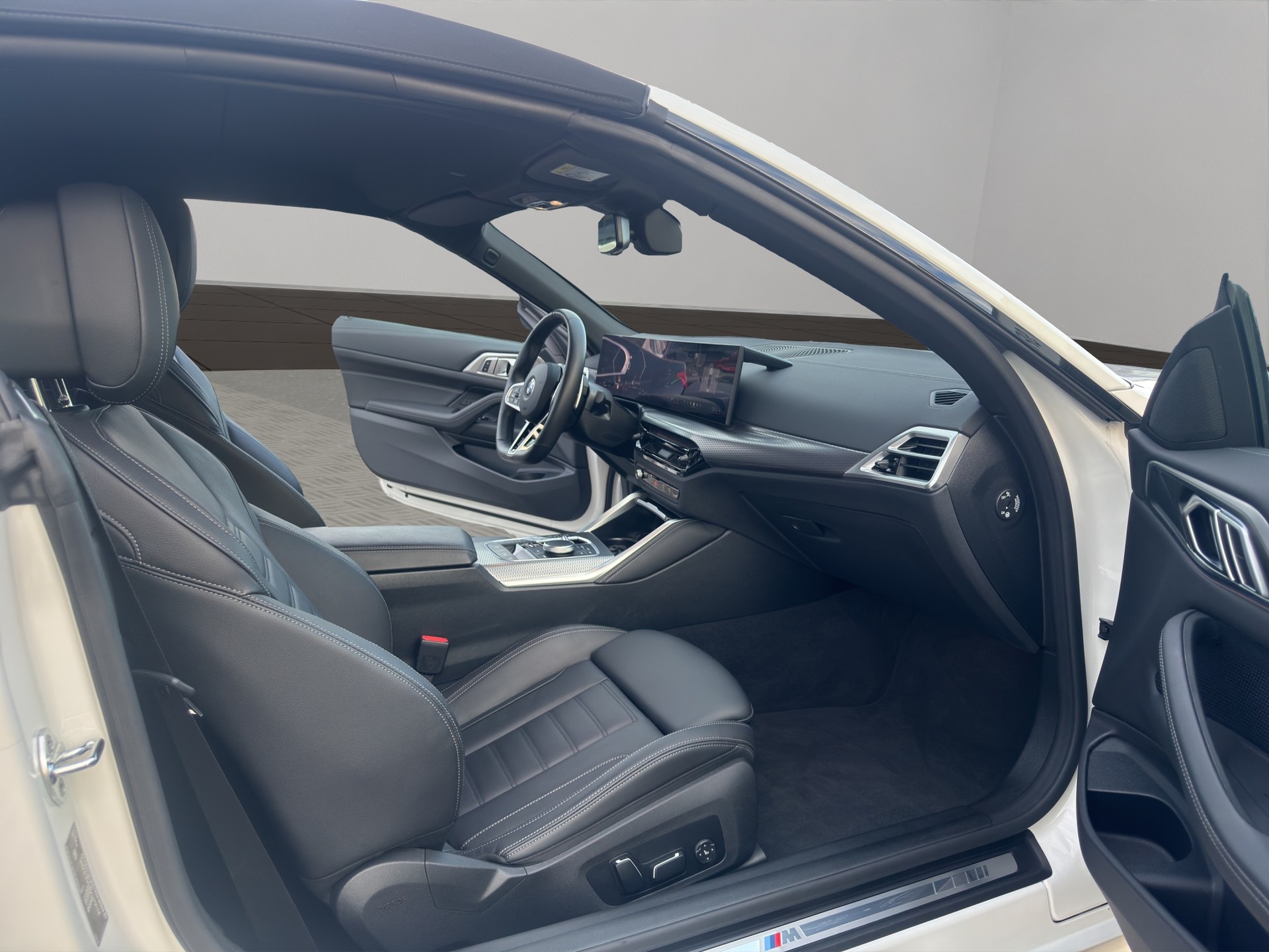 BMW 430i xDrive Cabriolet M Sport Steptronic-image-20