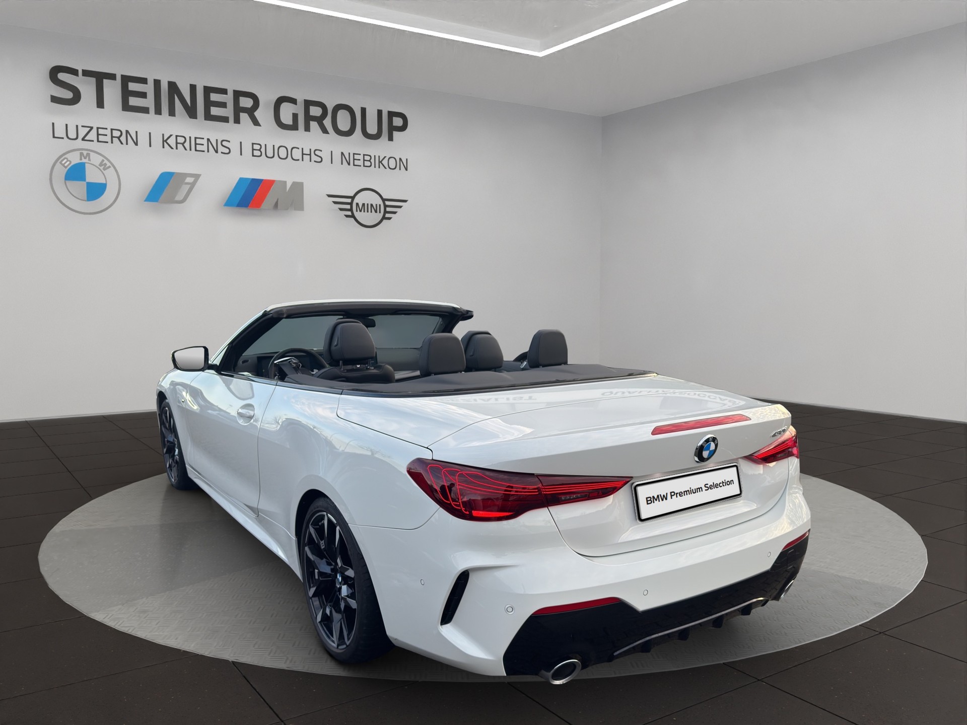 BMW 430i xDrive Cabriolet M Sport Steptronic-image-6