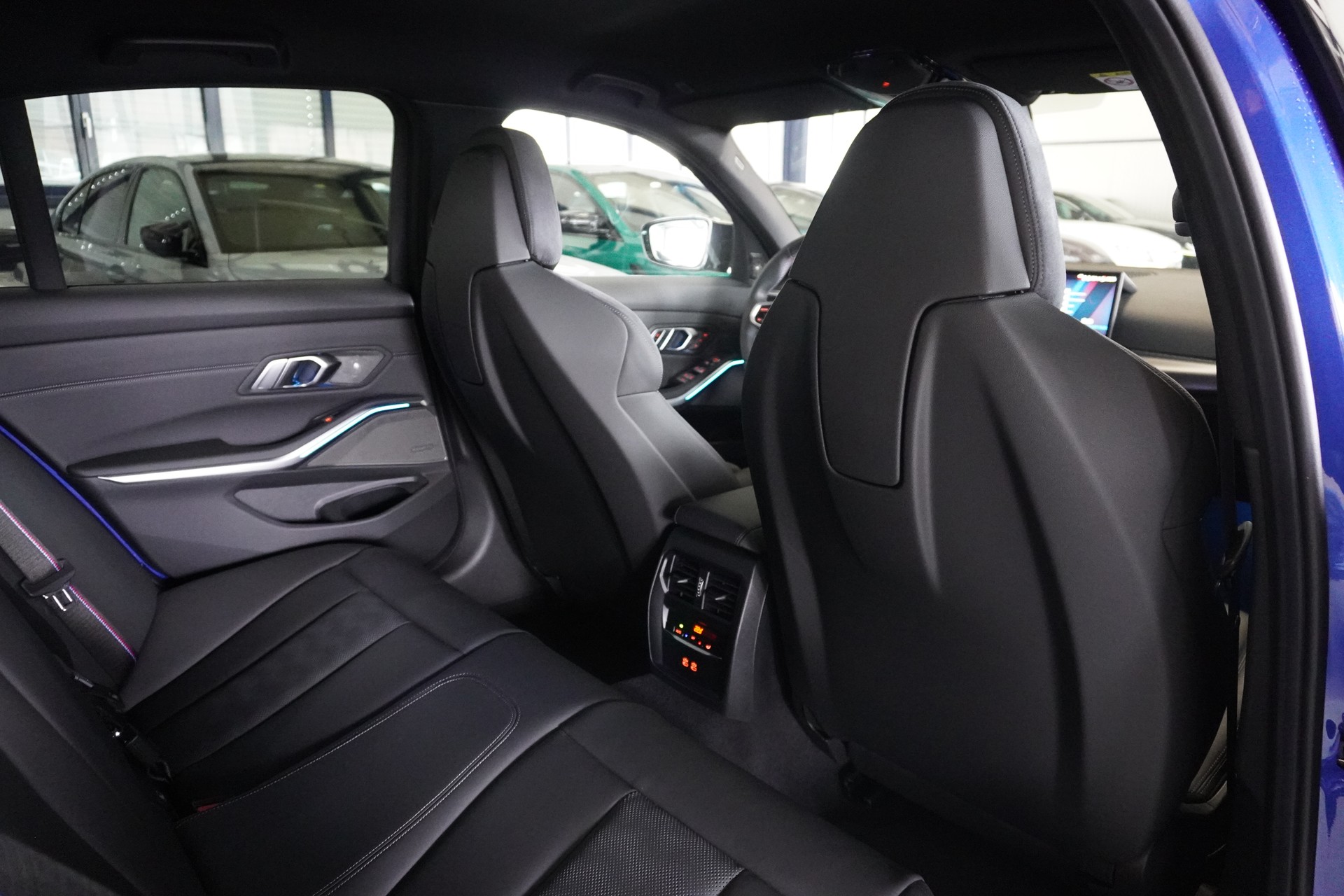 BMW M3 Competition M xDrive LCI // Werksgarantie bis 11/2027 //-image-11
