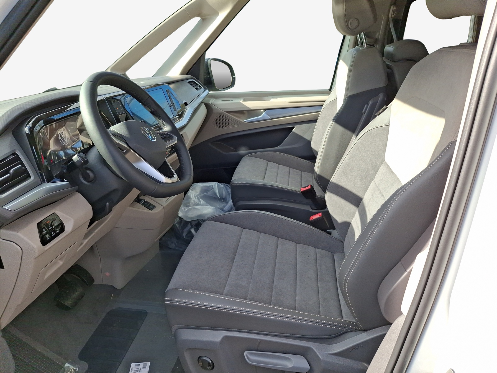 VW Multivan 1.5 eHybrid Life Edition 4Motion DSG-image-7