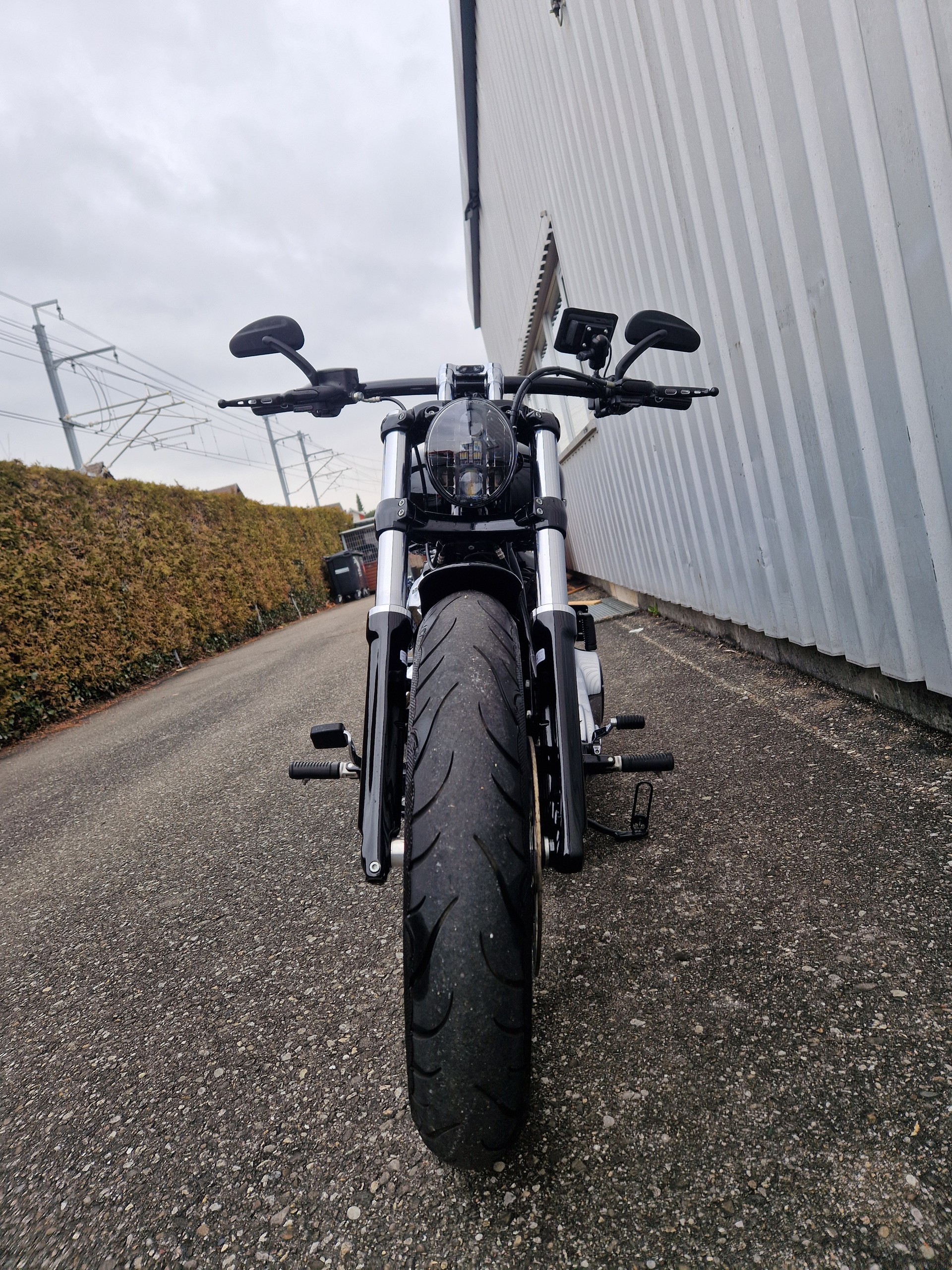 HARLEY-DAVIDSON FXBRS Breakout 114 ABS-showroom-element-2