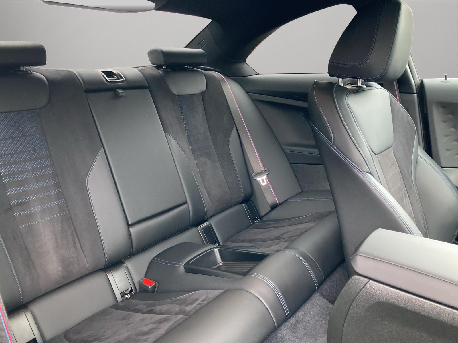 BMW 220d SAG Coupé-image-11