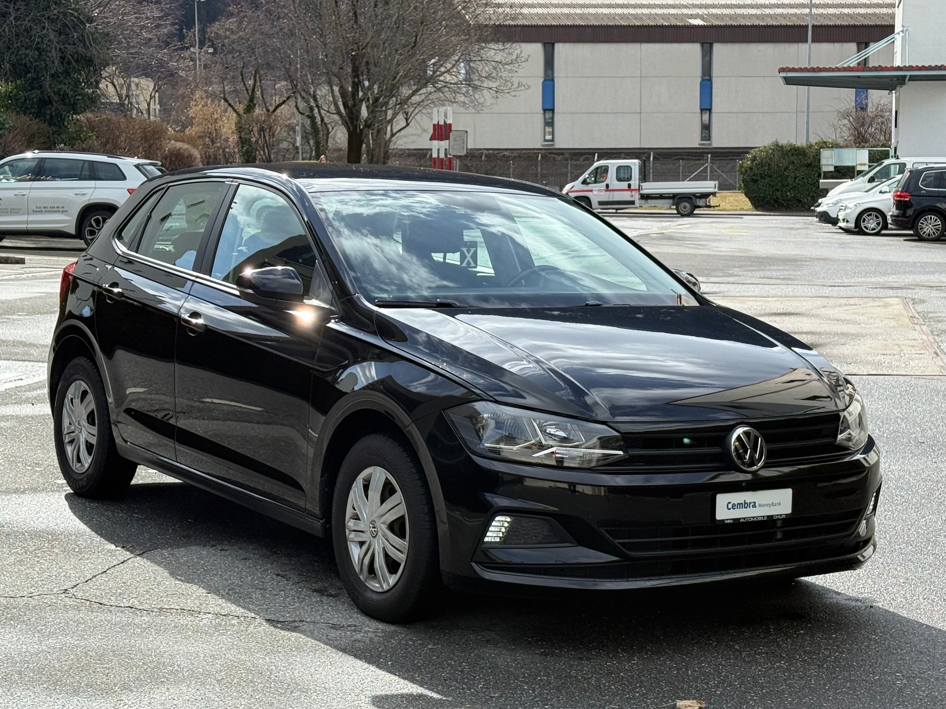 VW Polo 1.0 BMT Trendline-image-2