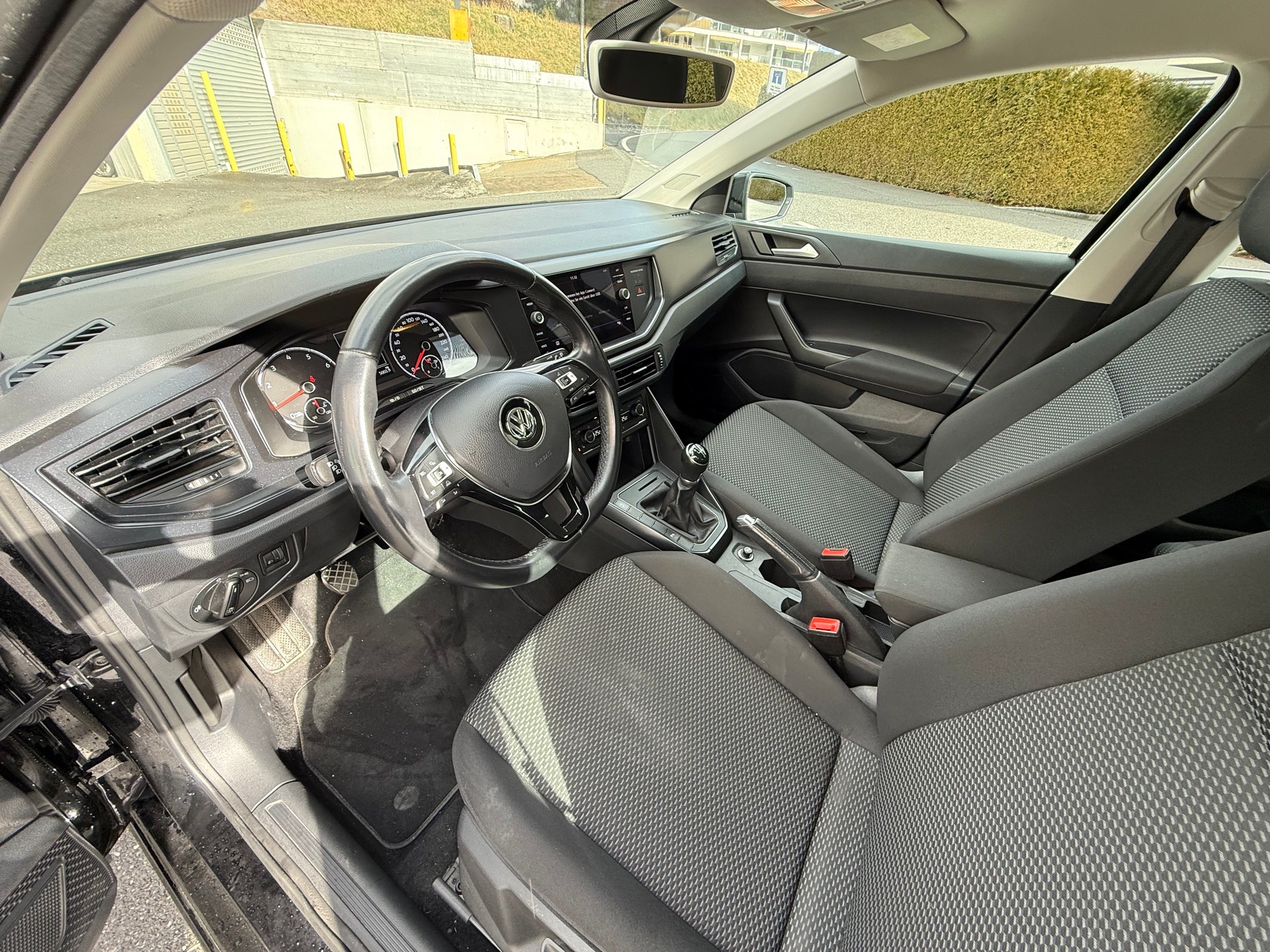 VW Polo 1.0 BMT Trendline-image-10