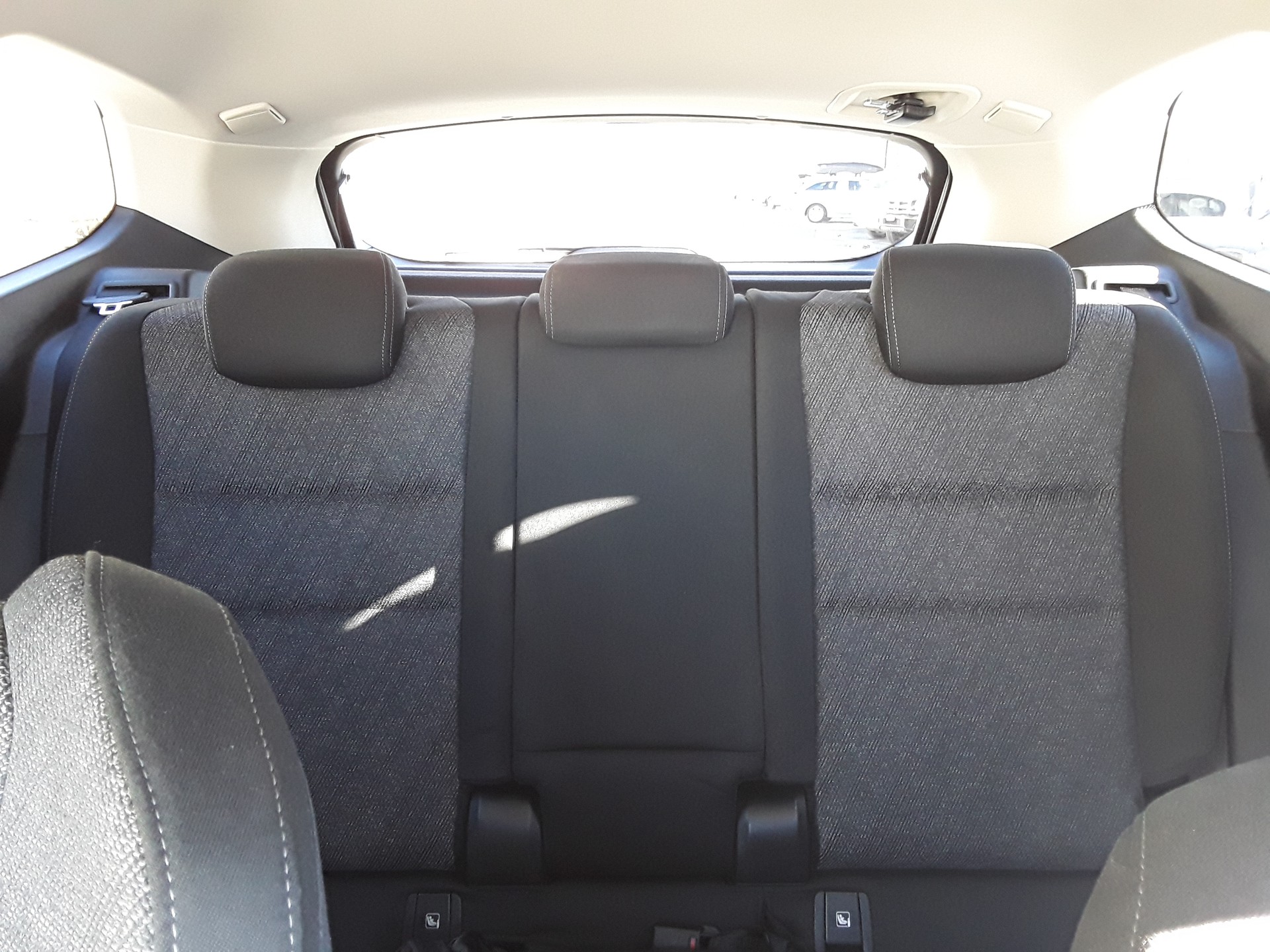 BMW X1 xDrive 30e-image-10