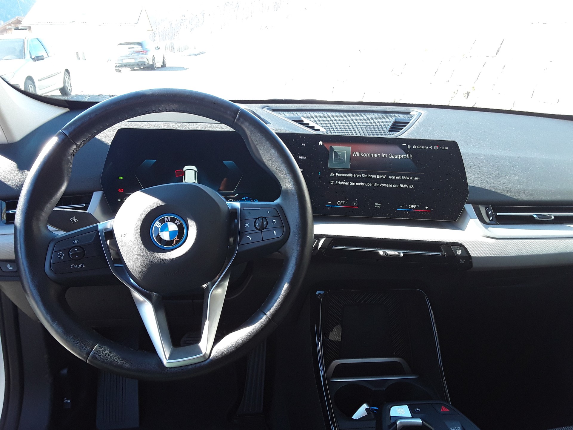 BMW X1 xDrive 30e-image-8