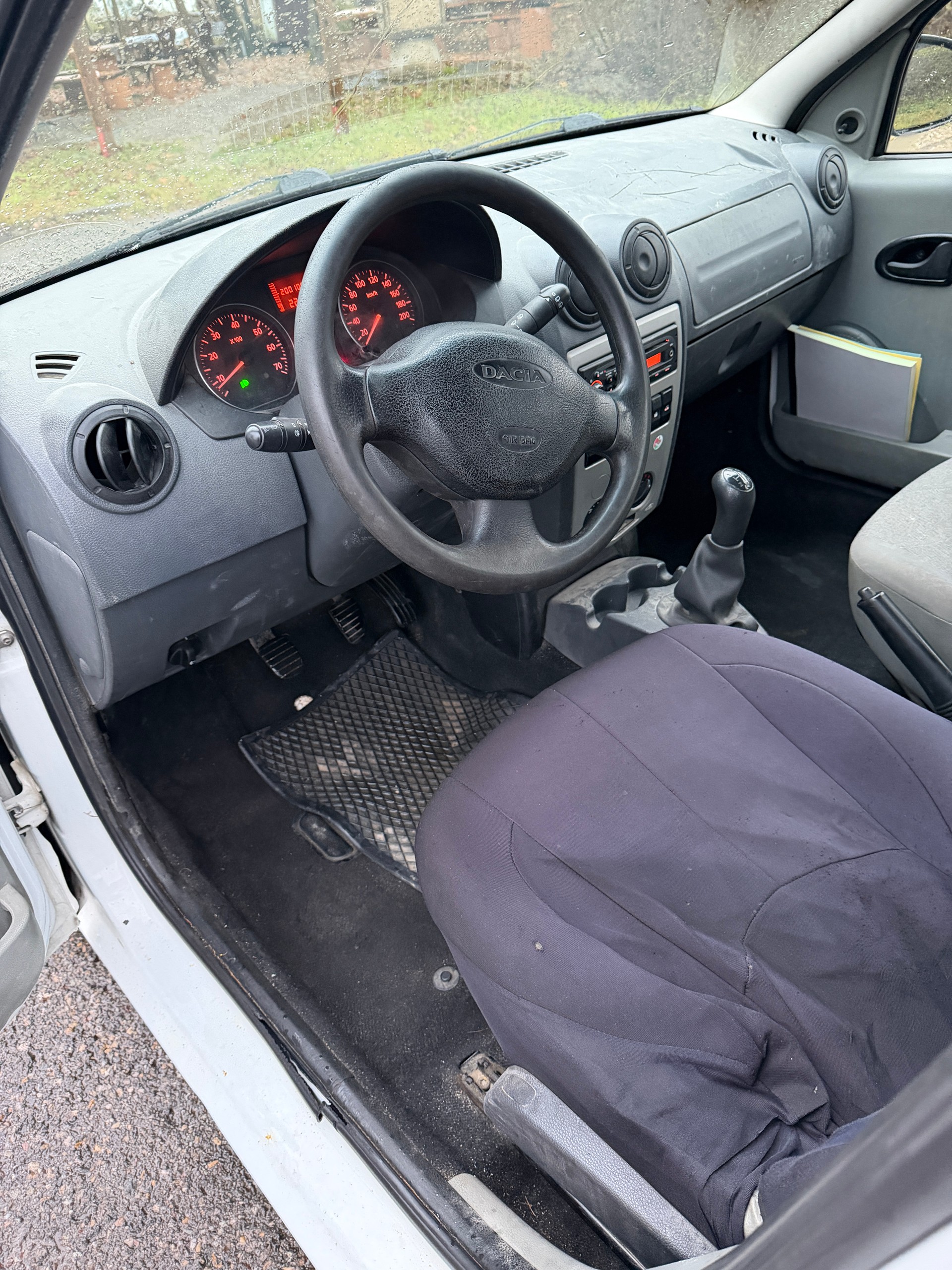 DACIA Logan 1.6-image-10