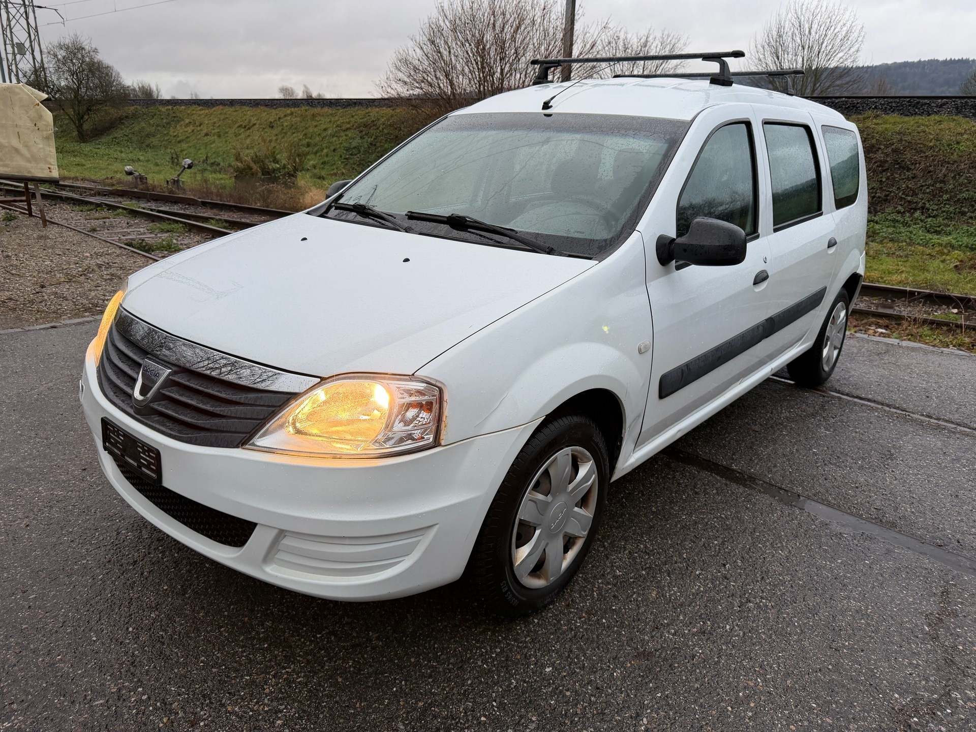 DACIA Logan 1.6-image-0