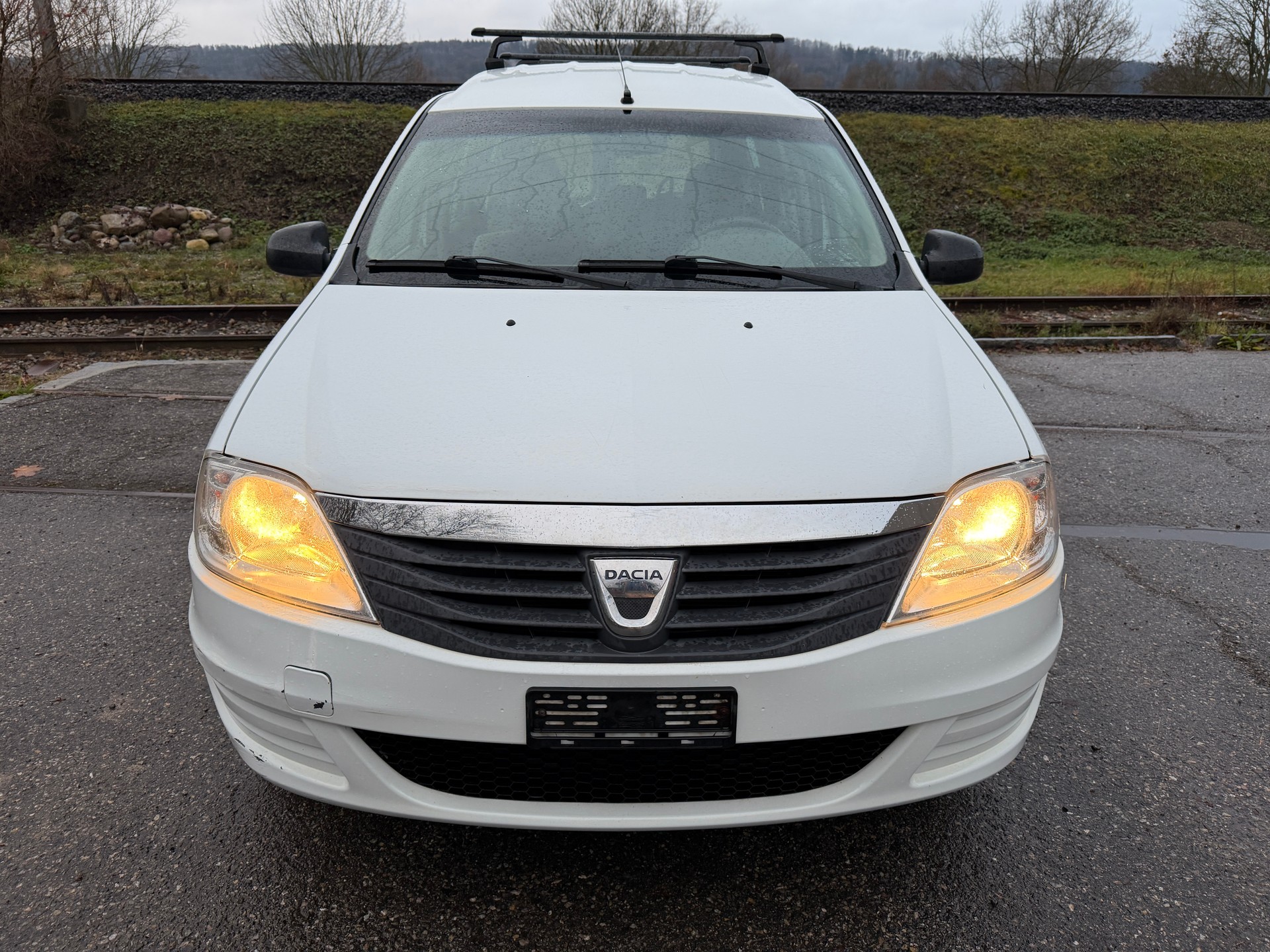 DACIA Logan 1.6-image-1