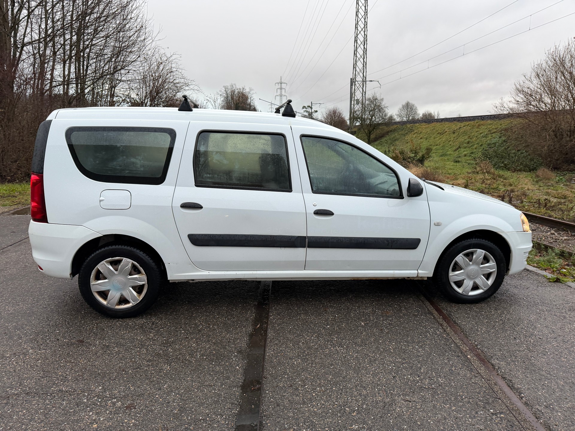 DACIA Logan 1.6-image-3