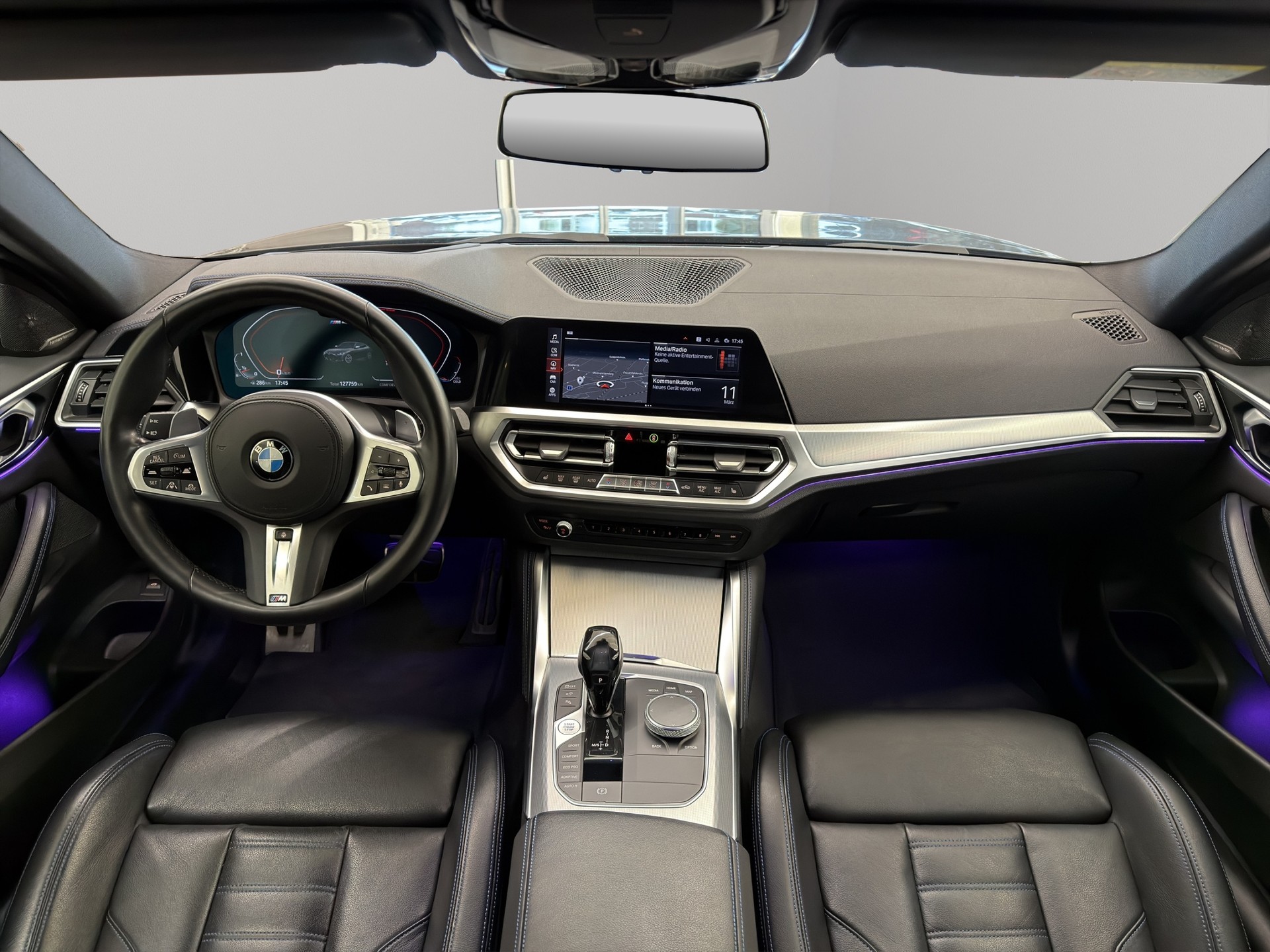 BMW M440i xDrive 48V Coupé Steptronic-image-16