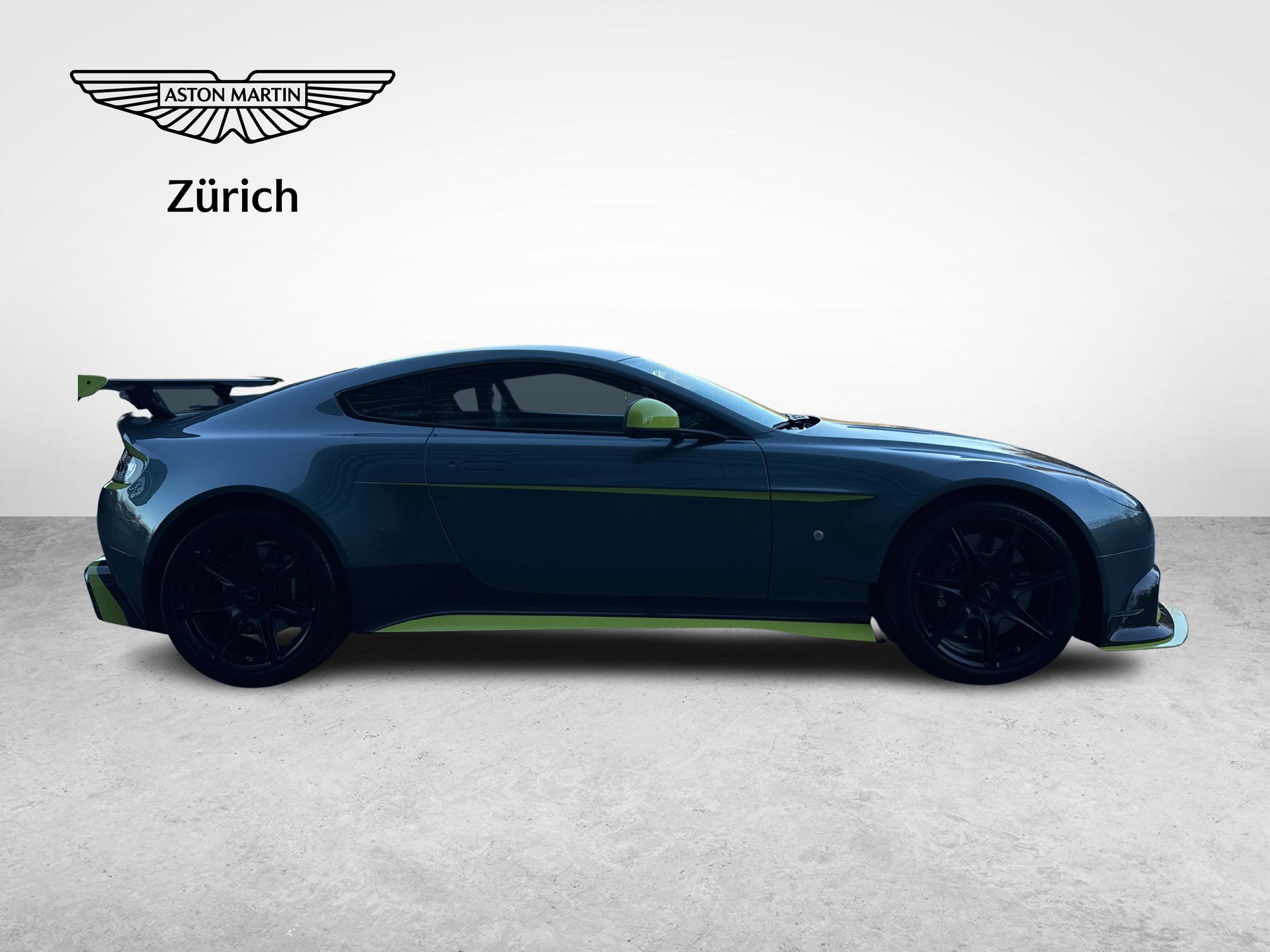 ASTON MARTIN V8 Vantage Coupé 4.7 GT8-image-3