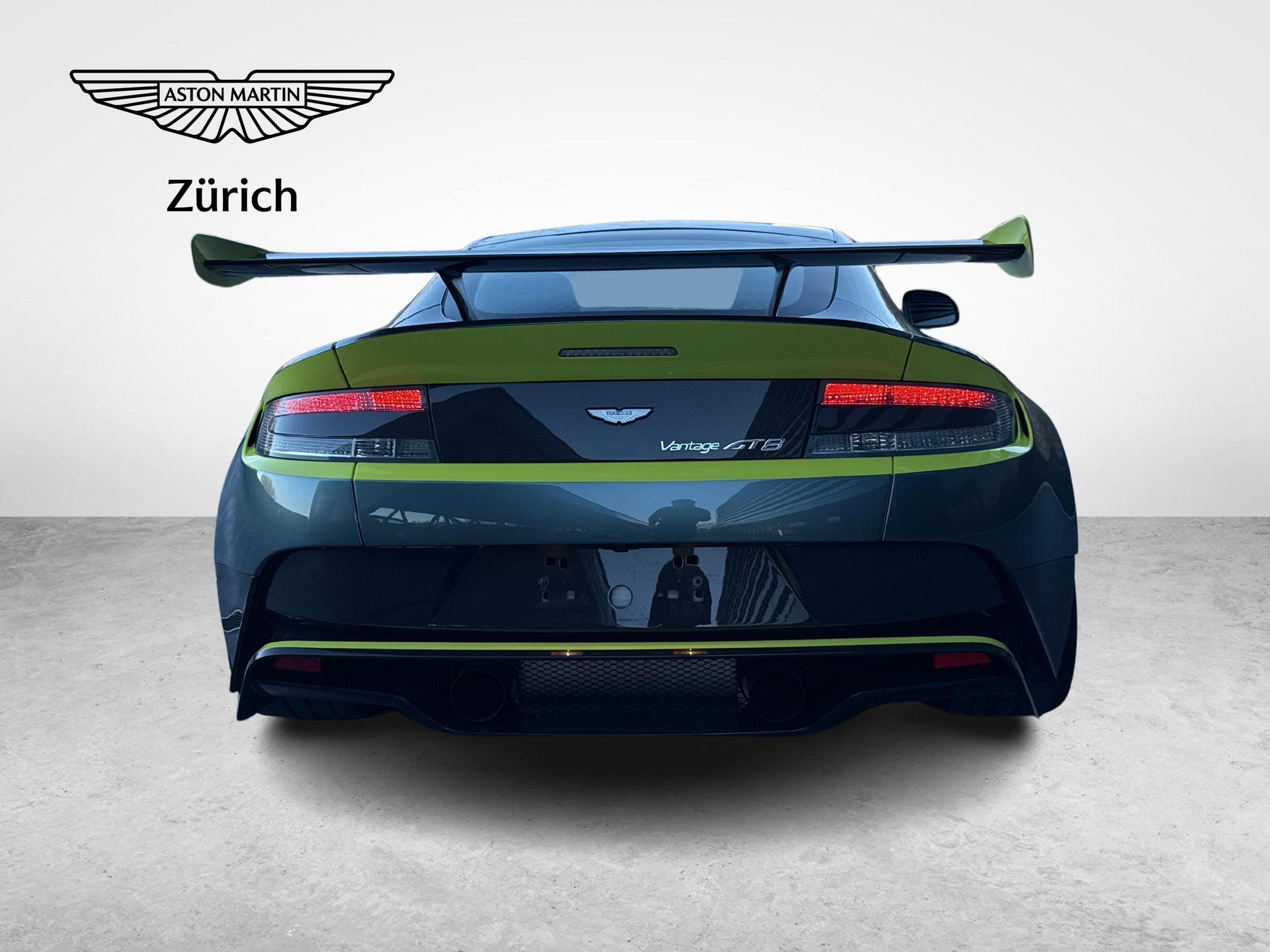 ASTON MARTIN V8 Vantage Coupé 4.7 GT8-image-1