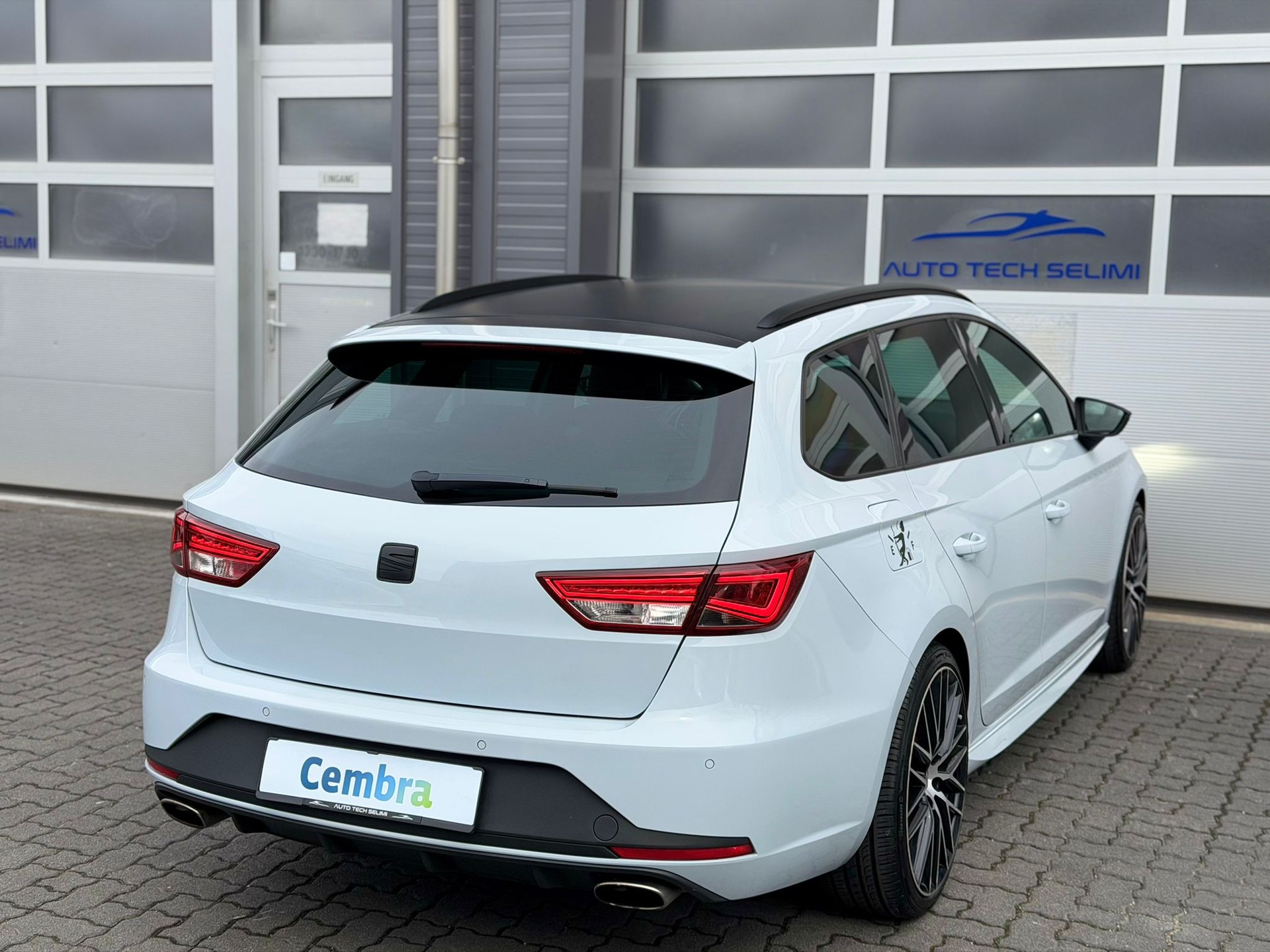 SEAT Leon ST 2.0 TSI Cupra 280 DSG-image-5