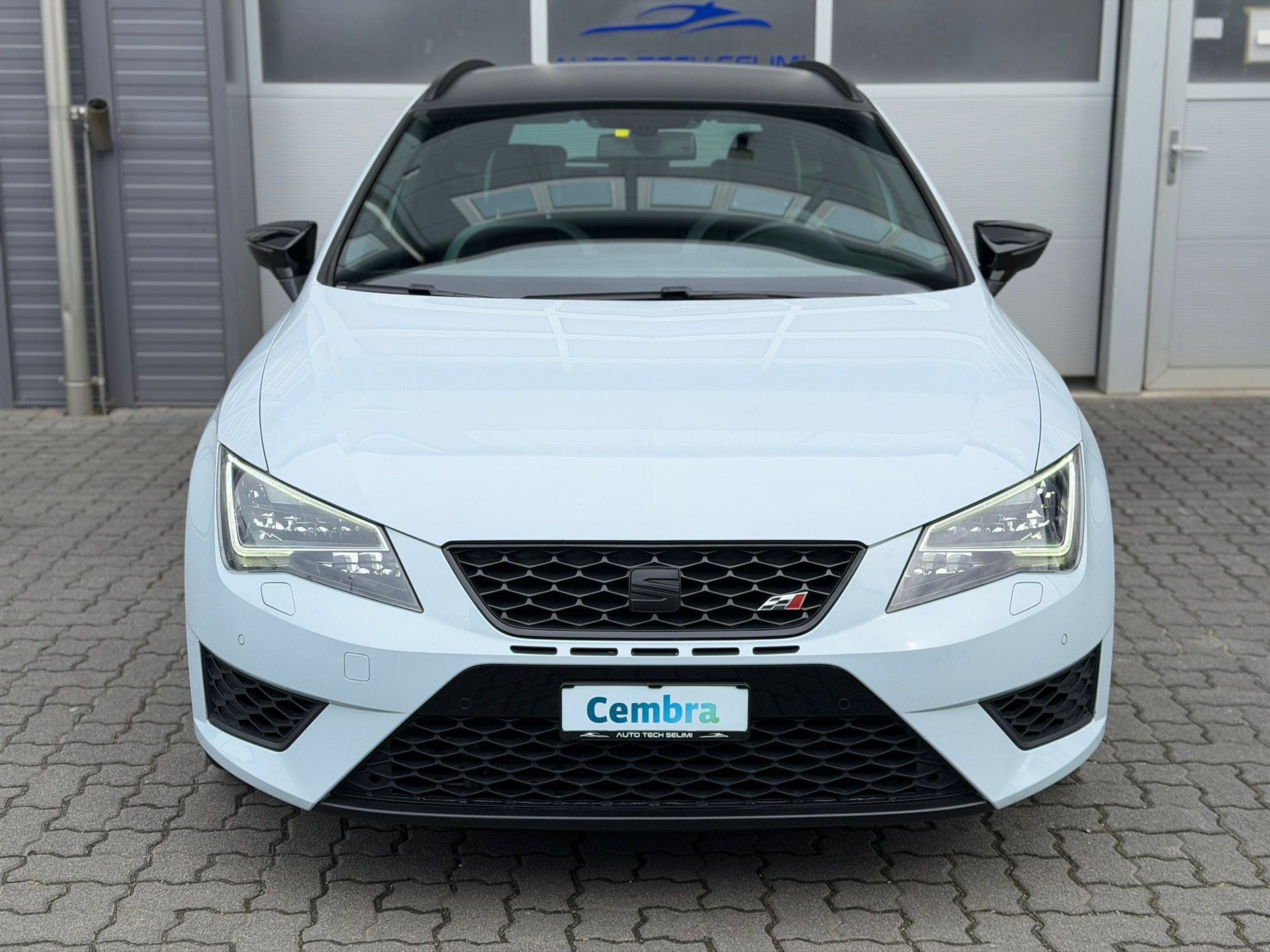 SEAT Leon ST 2.0 TSI Cupra 280 DSG-image-2