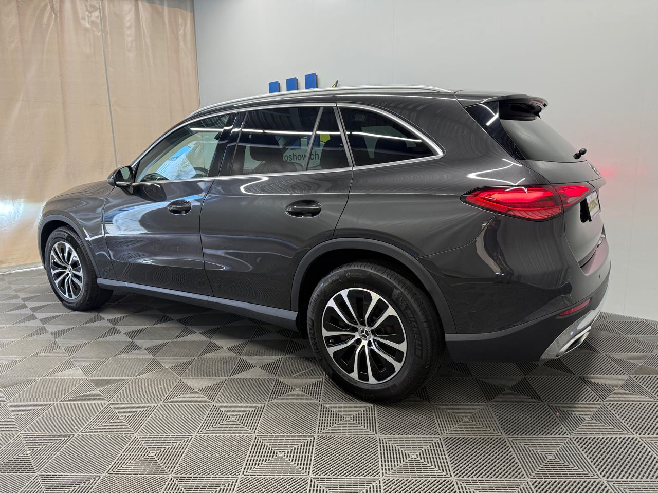 MERCEDES-BENZ GLC 220 d 4Matic 9G-Tronic-image-1