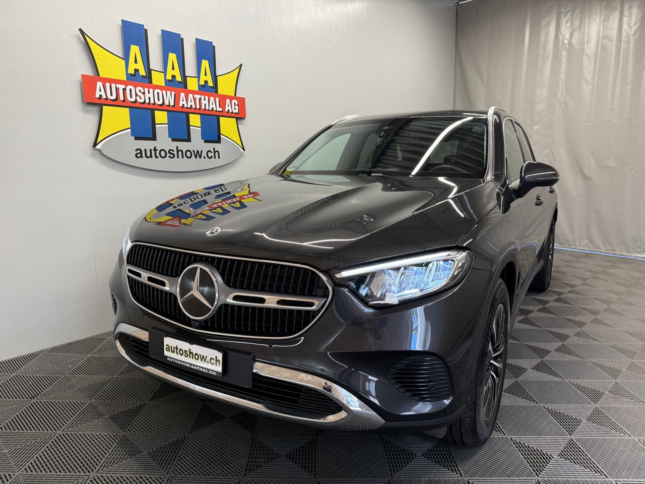 MERCEDES-BENZ GLC 220 d 4Matic 9G-Tronic-image-13