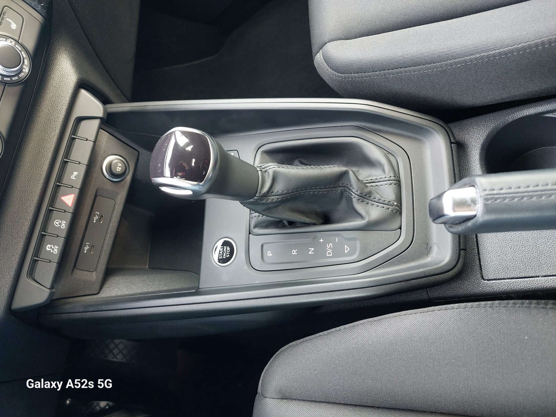 AUDI A1 allstreet 30 TFSI S-tronic-image-9