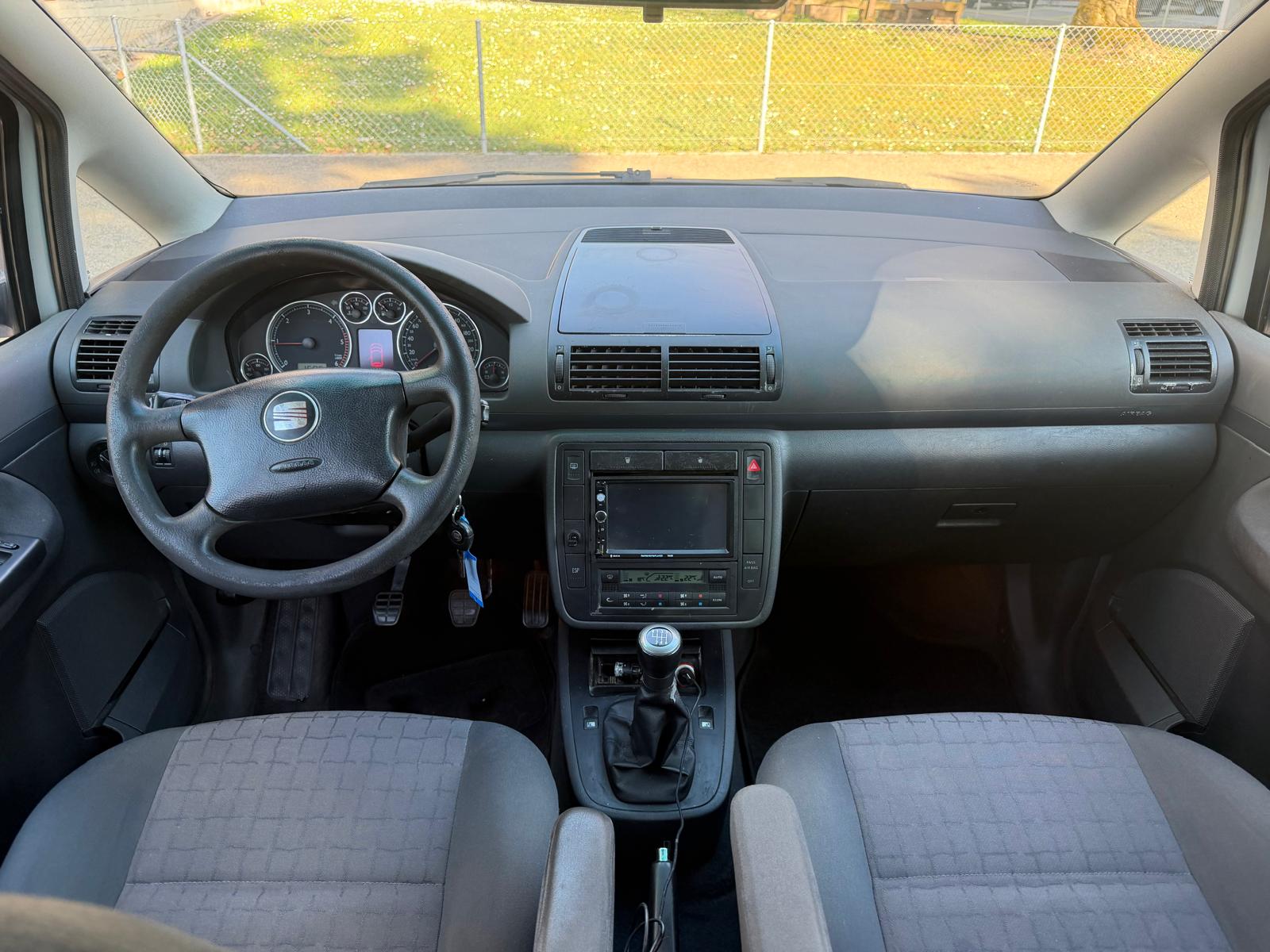 SEAT Alhambra 2.0 TDI Advantage-image-6